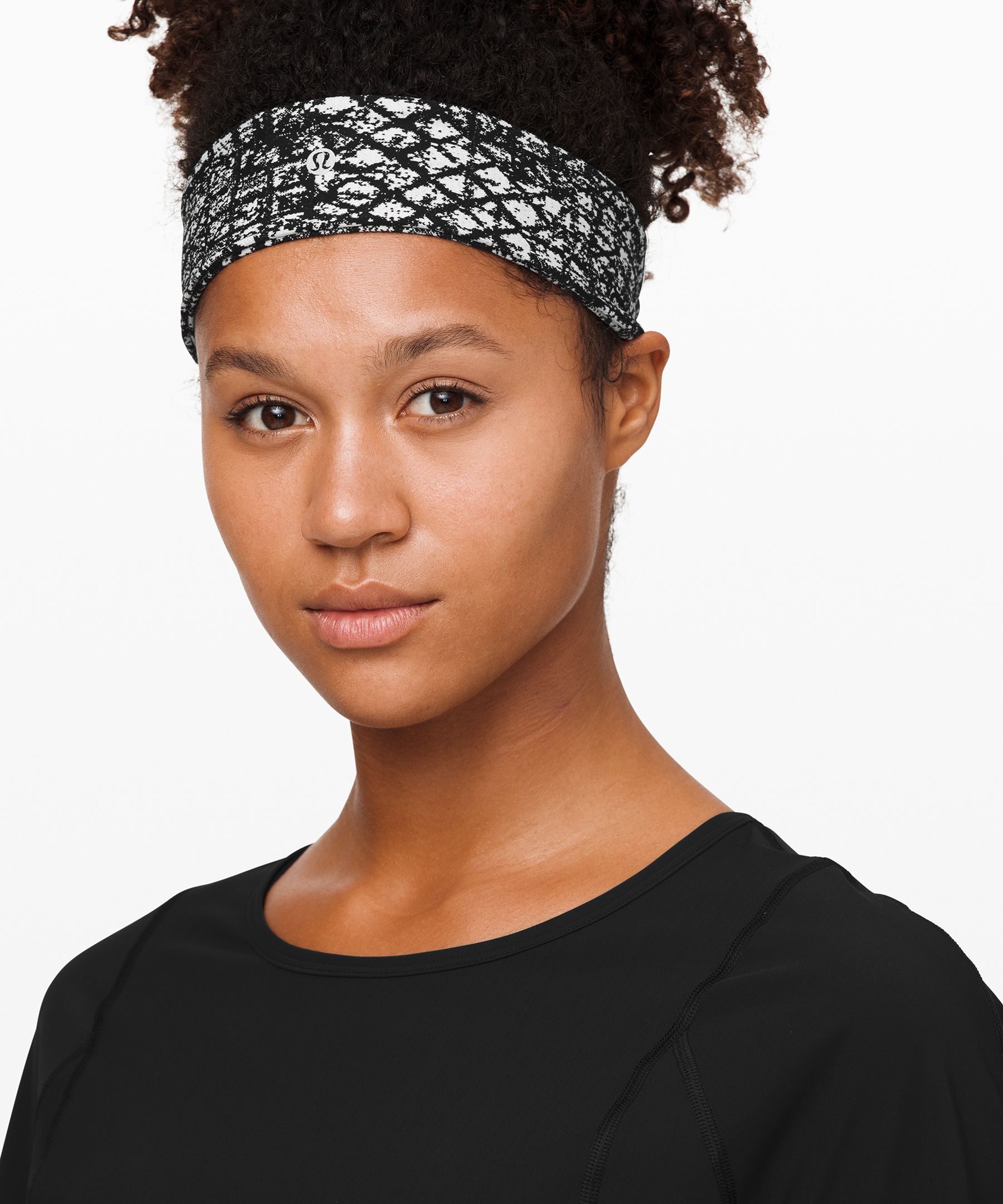 Lululemon Fly Away Tamer Headband Ii *luxtreme In Tectonic Jacquard White Black