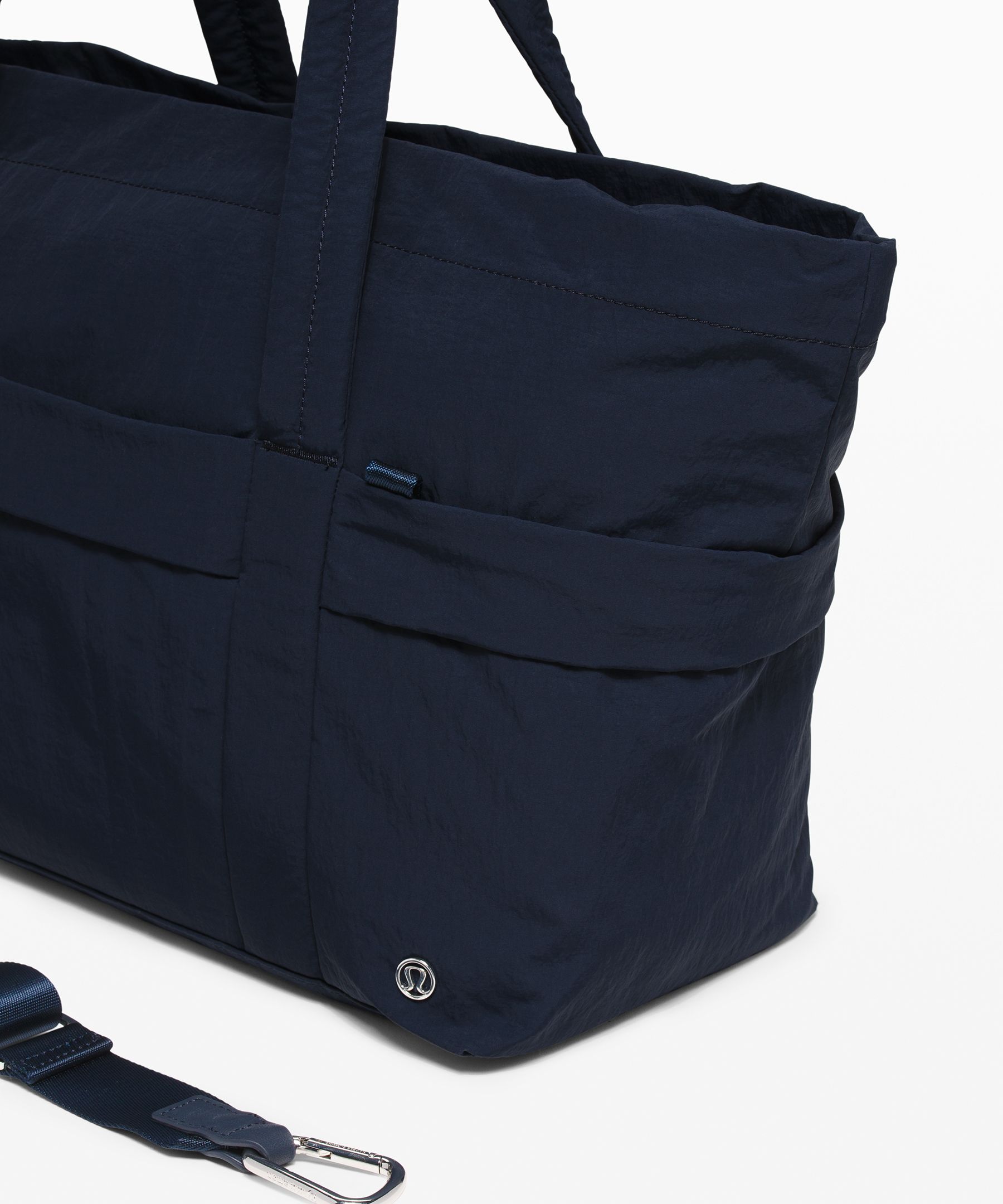 On my store level duffel lululemon