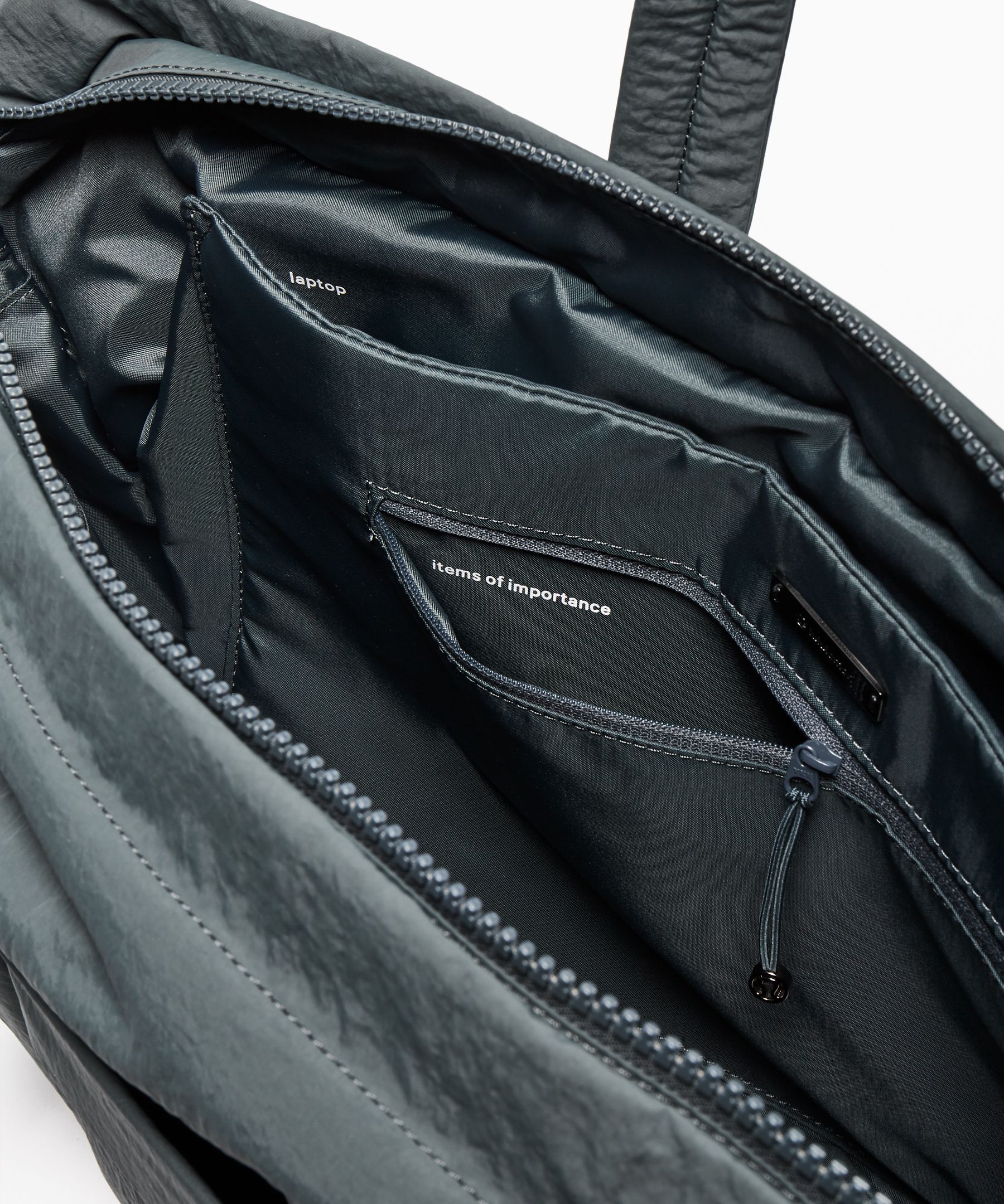 On My Level Duffle Bag 22L | Bags | Lululemon HK