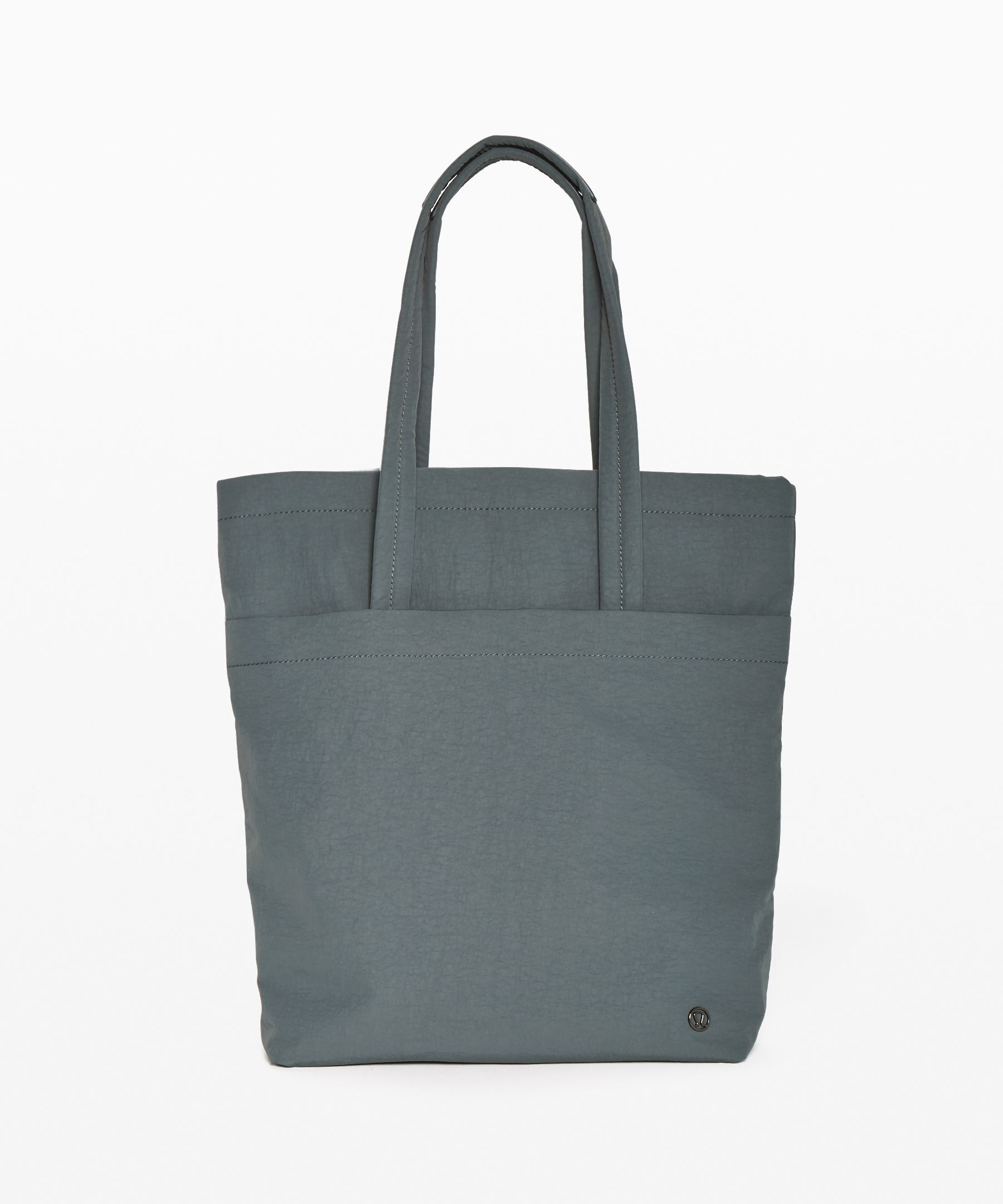 Lululemon on my level tote 12l sale