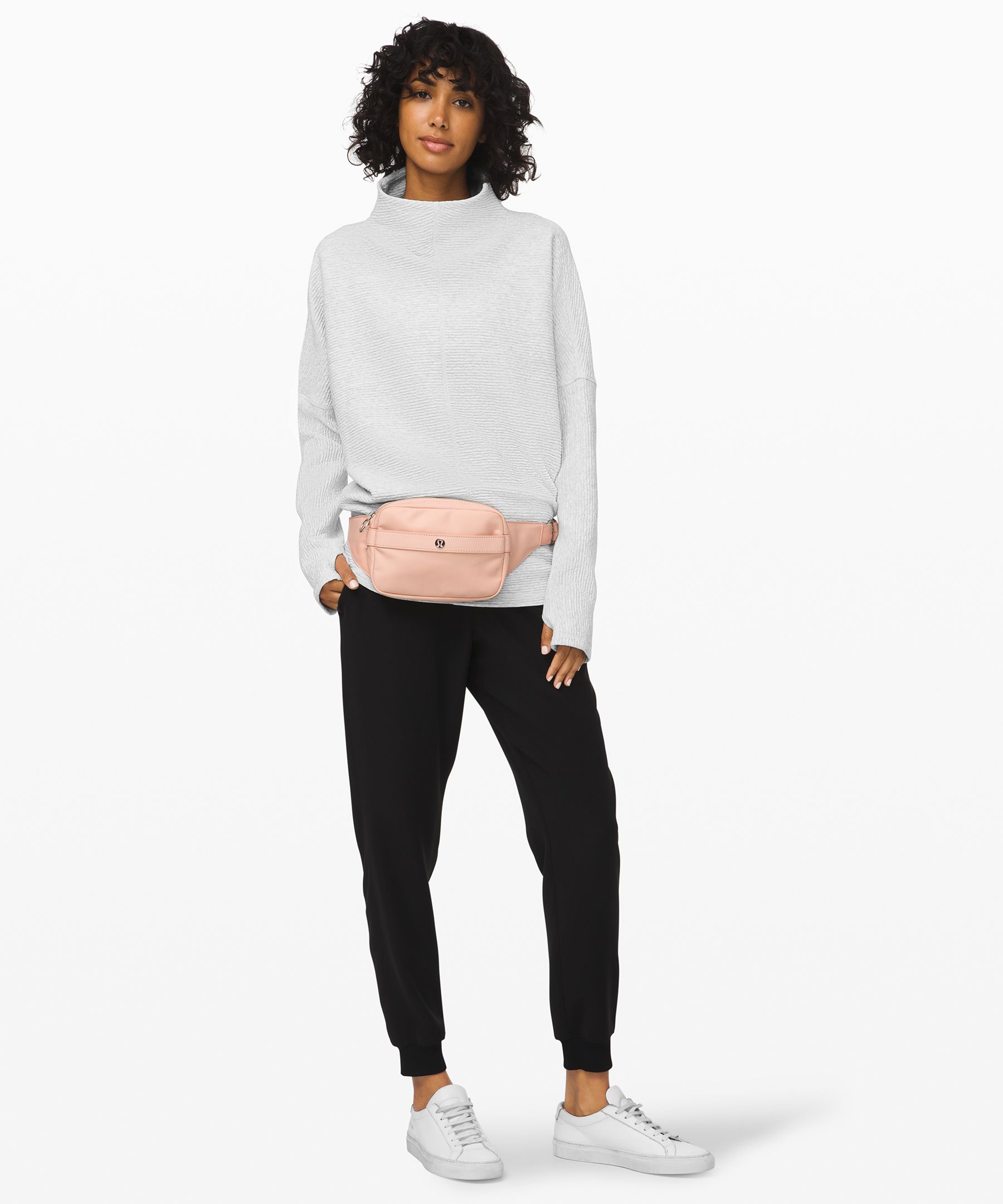 Lululemon now and always best sale belt bag