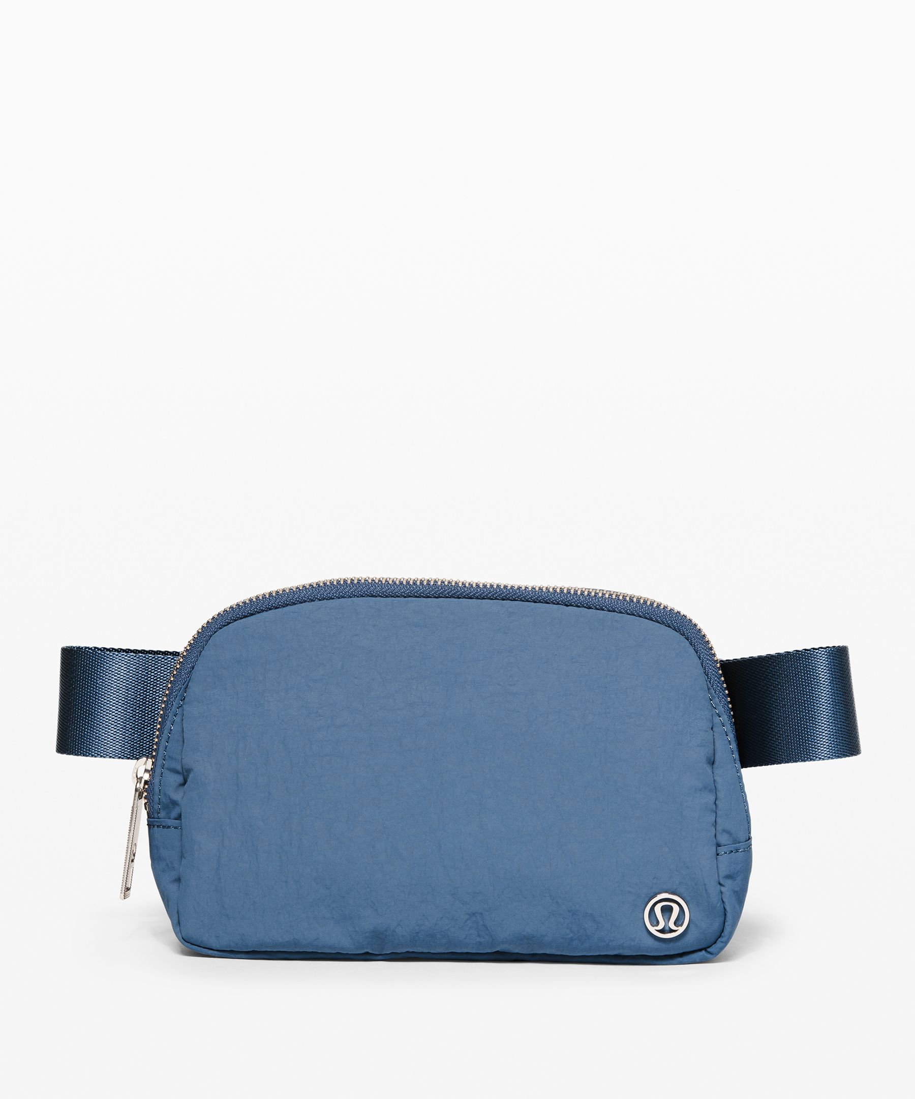 Lululemon Everywhere Belt Bag *1l In Code Blue