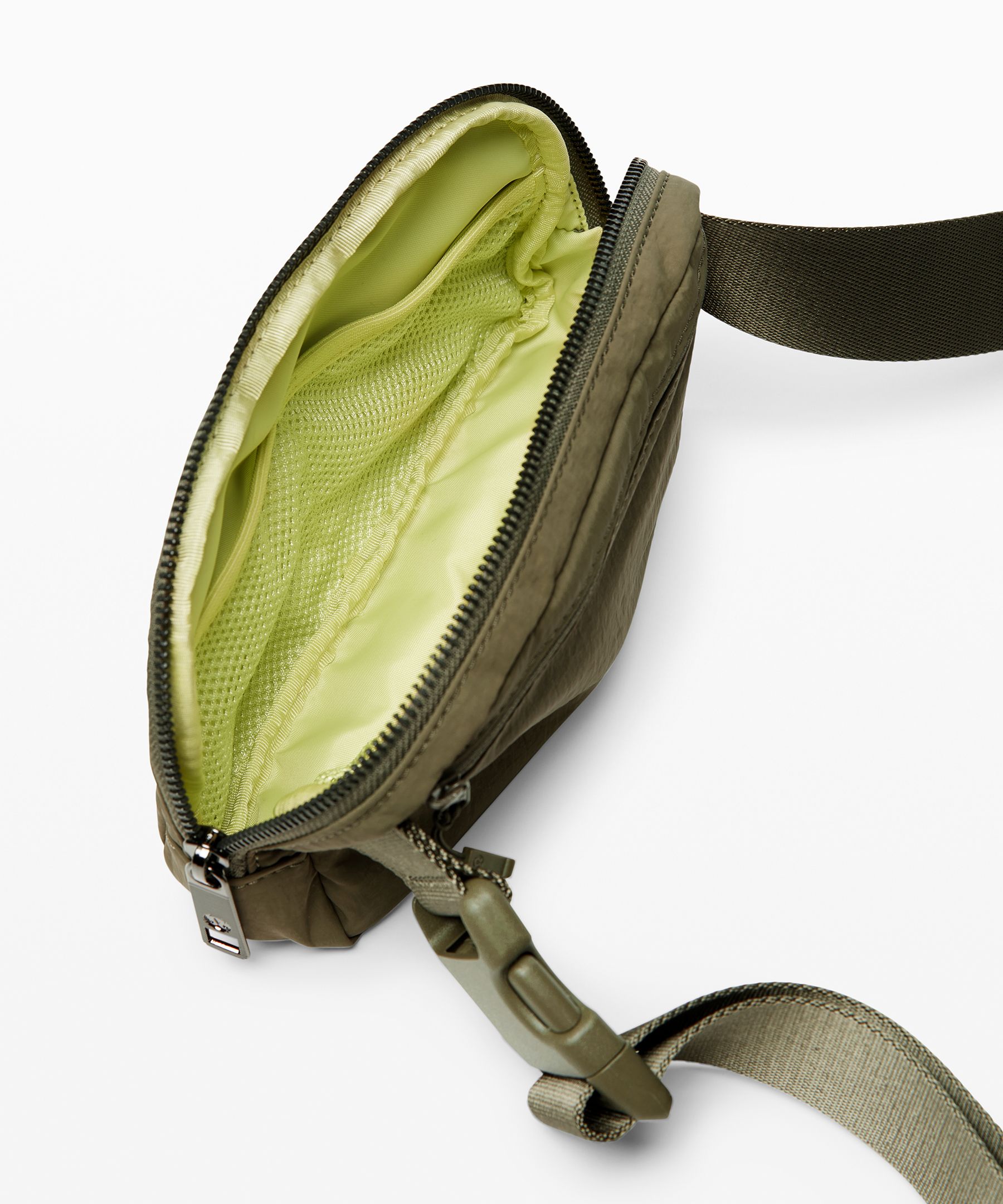 lululemon everywhere belt bag trench