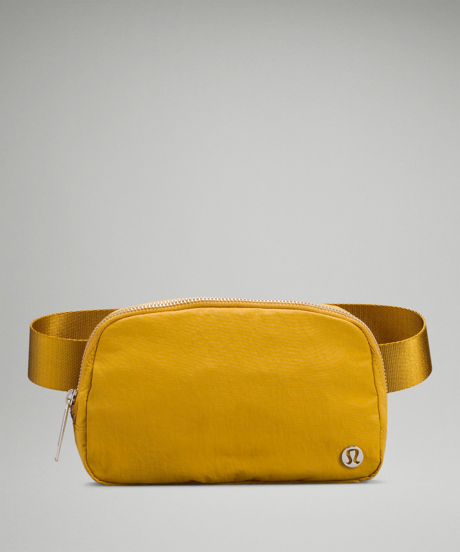 Lululemon Everywhere Belt Bag