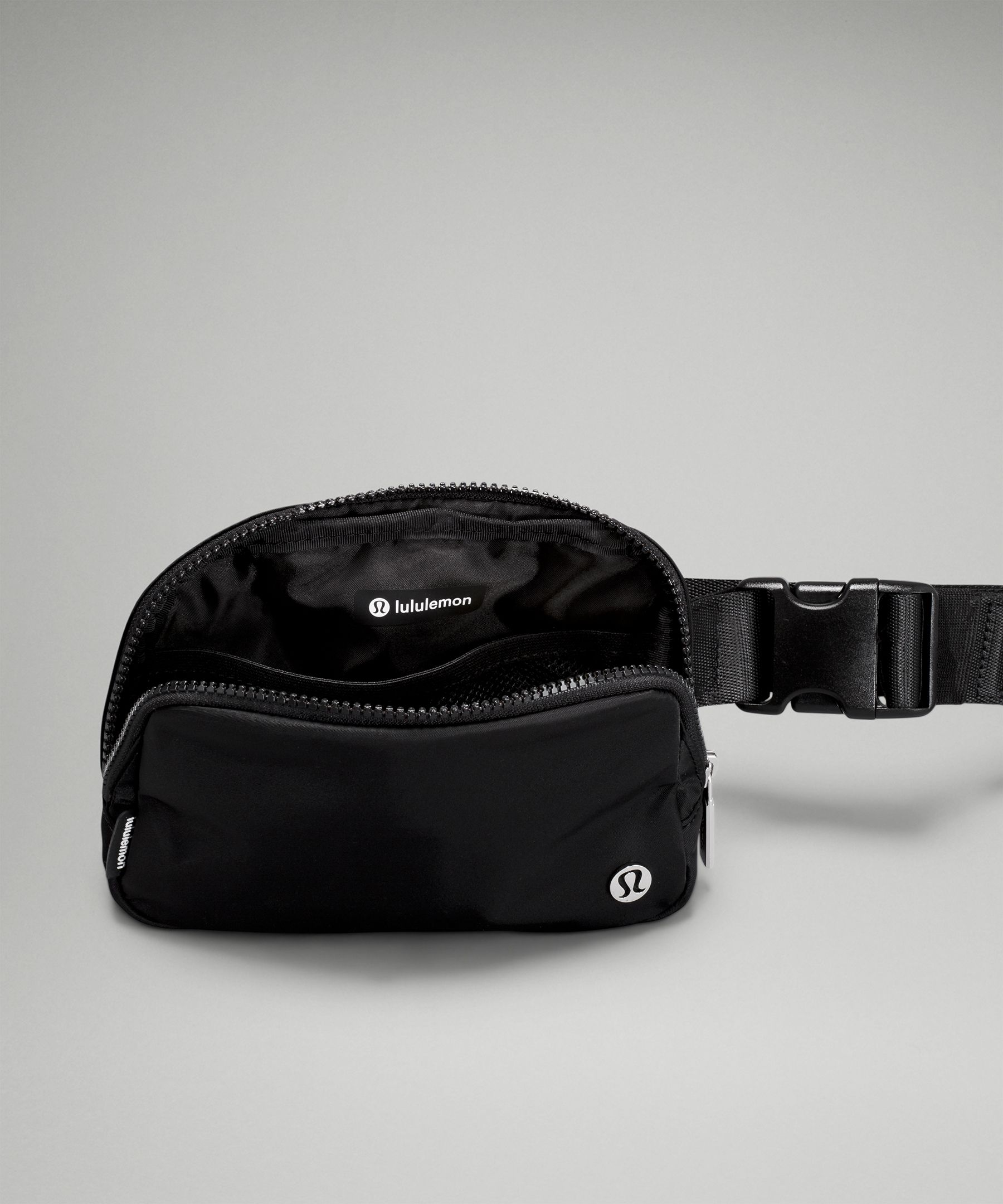 lululemon fanny pack mens