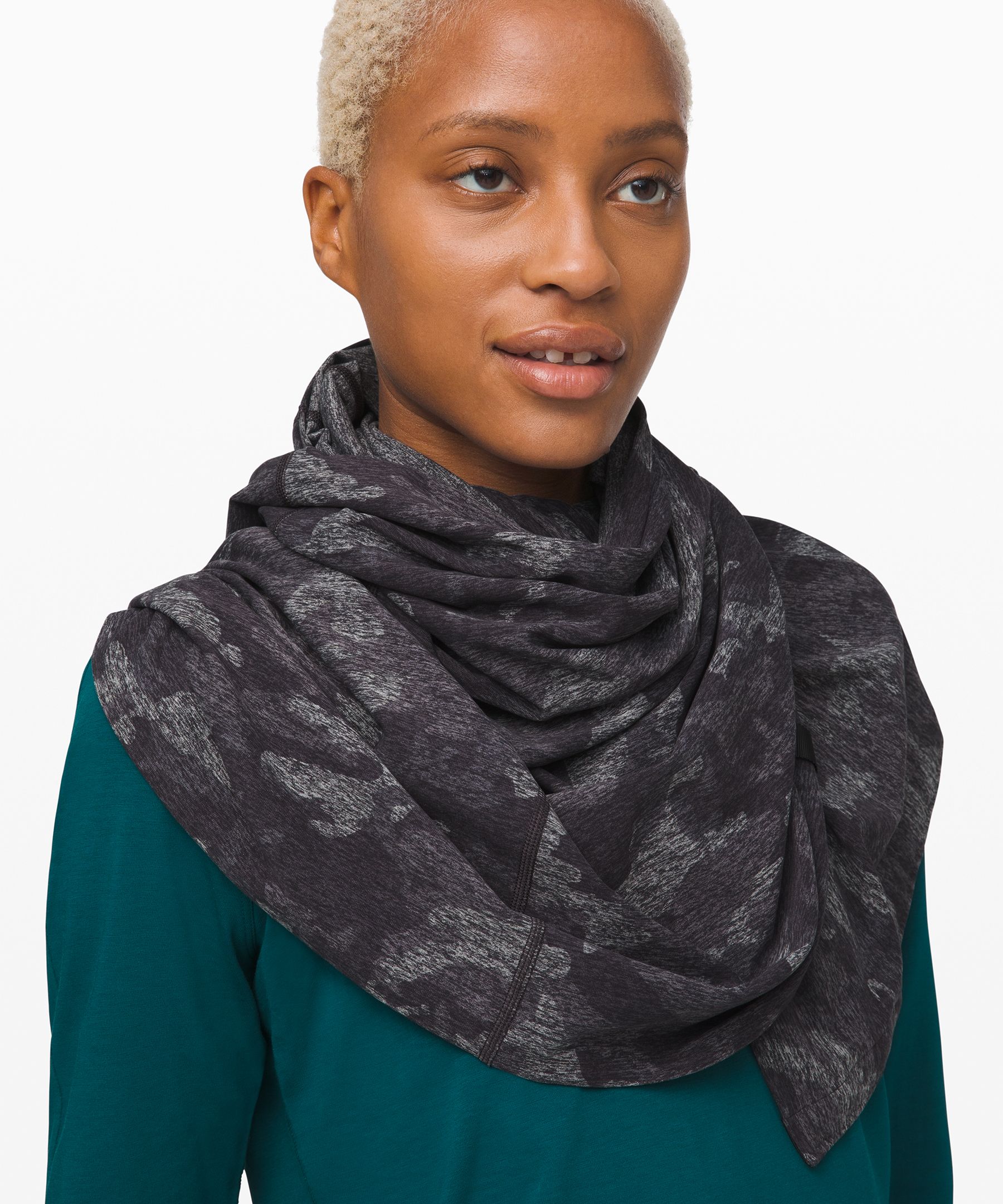 Lulu scarf deals