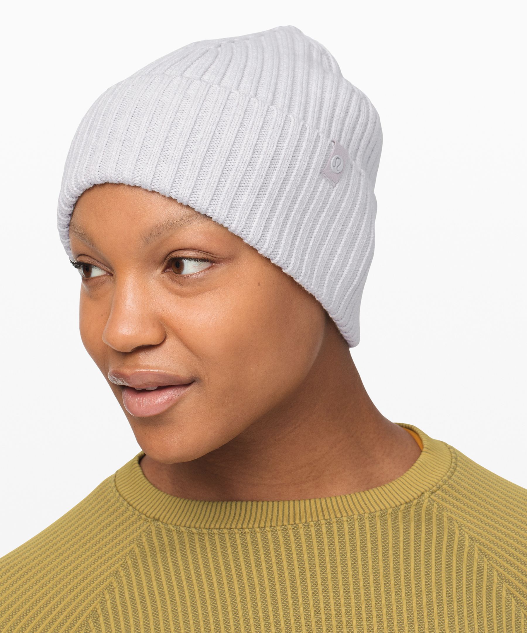 Lululemon twist of hot sale cozy knit beanie