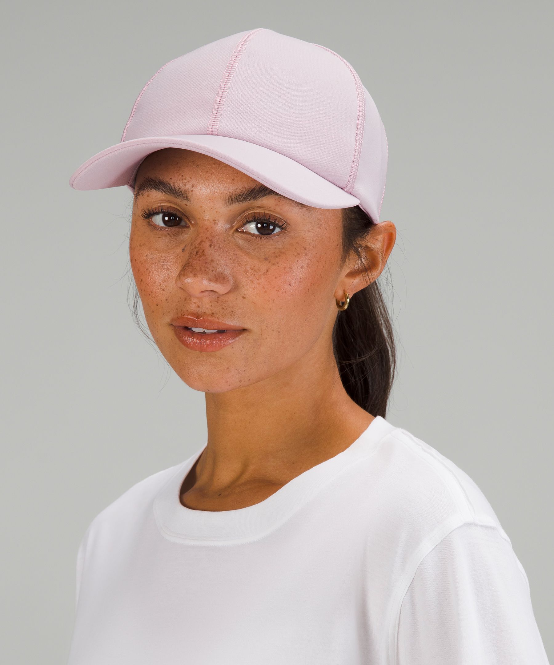 Women's Fast and Free Running Hat *Rainbow