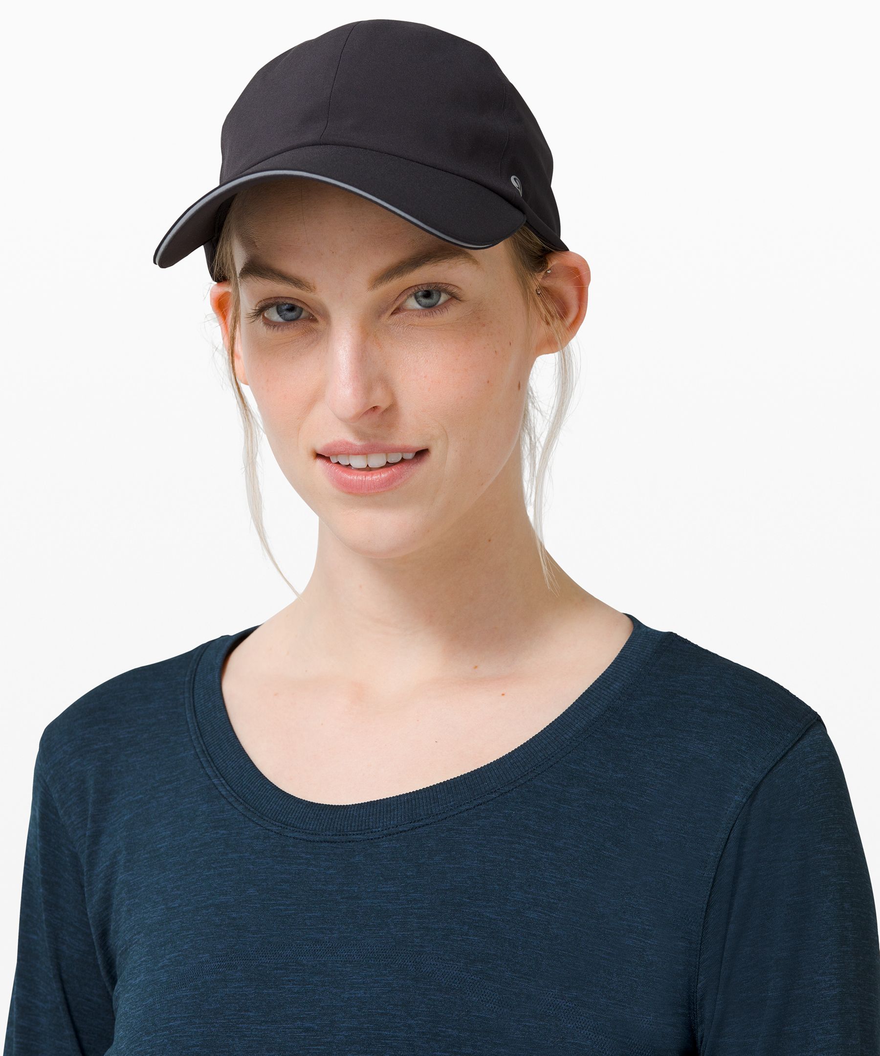 Women's Fast and Free Running Hat *Rainbow