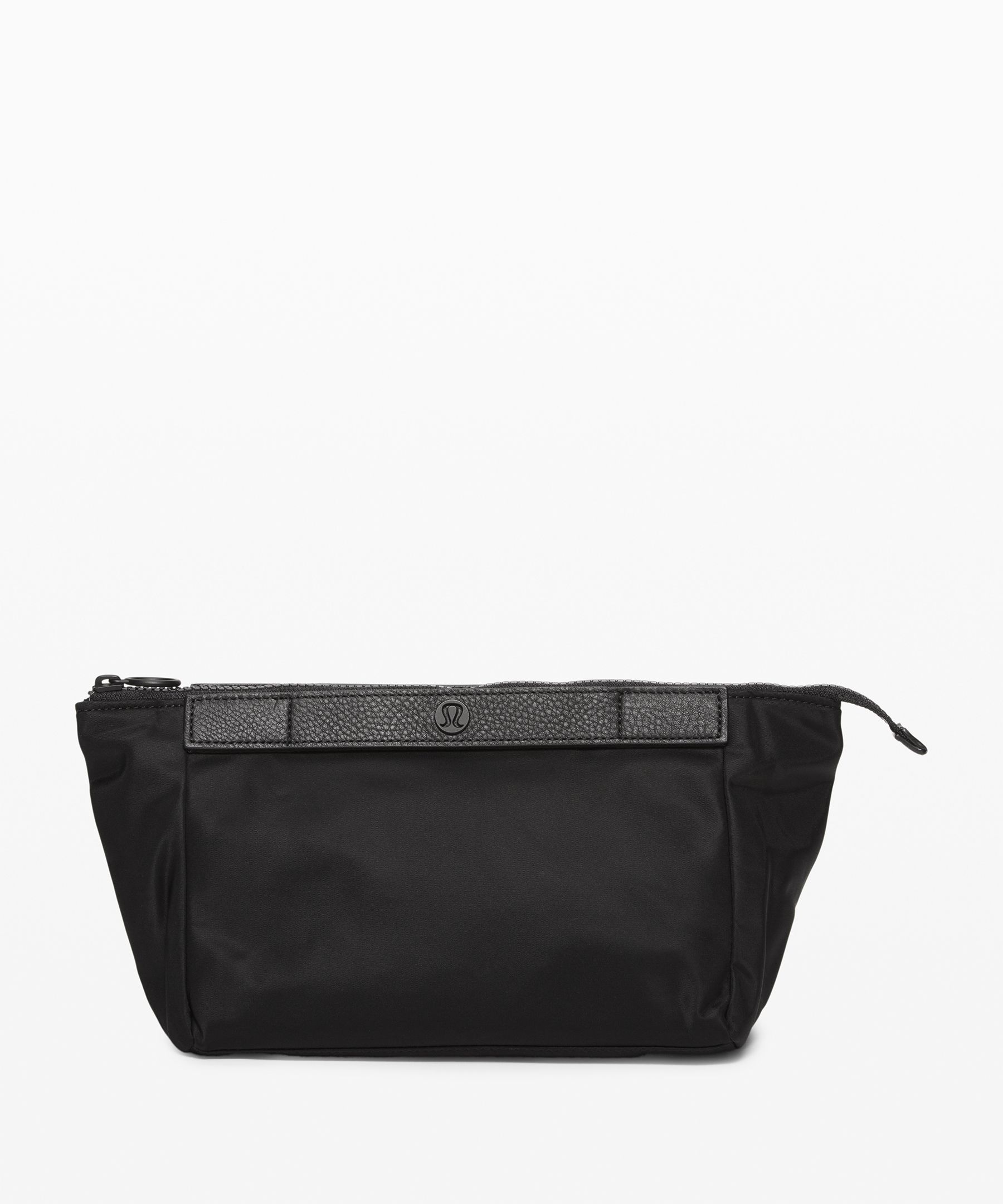 lululemon toiletry bag