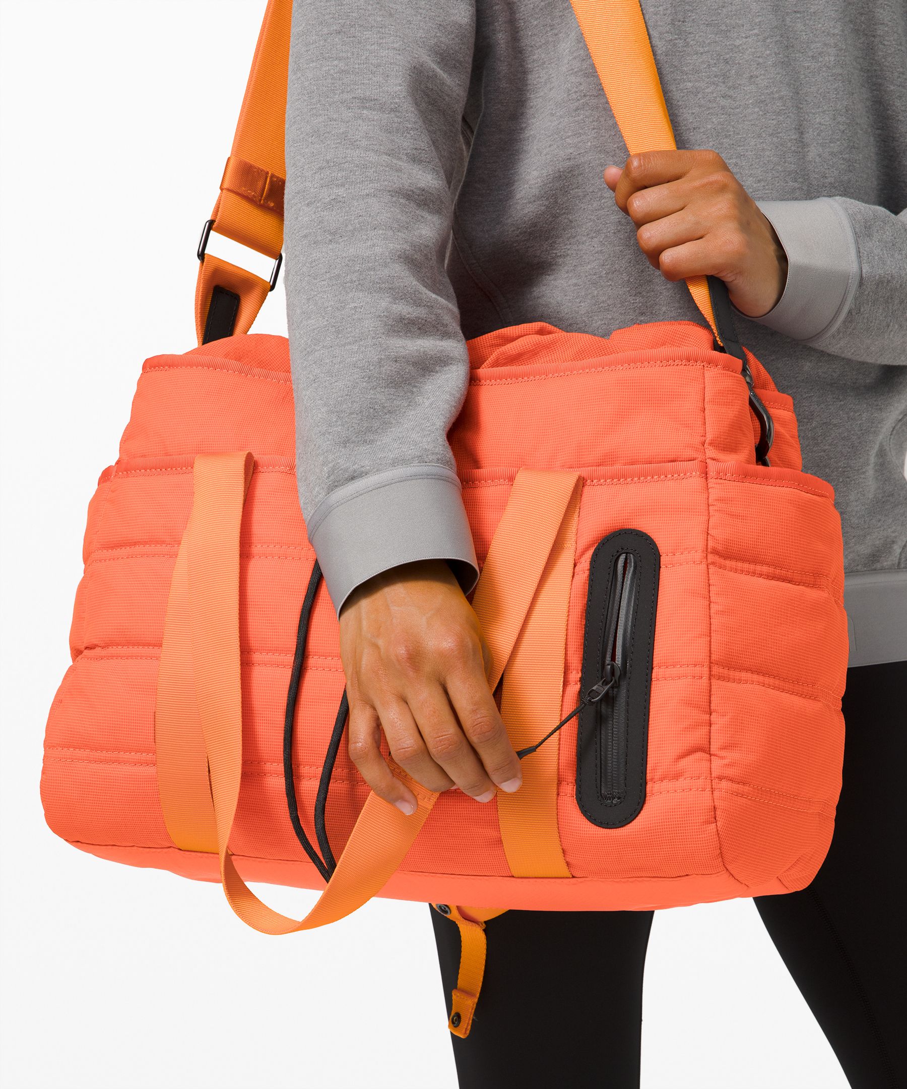 Dash all day online duffel