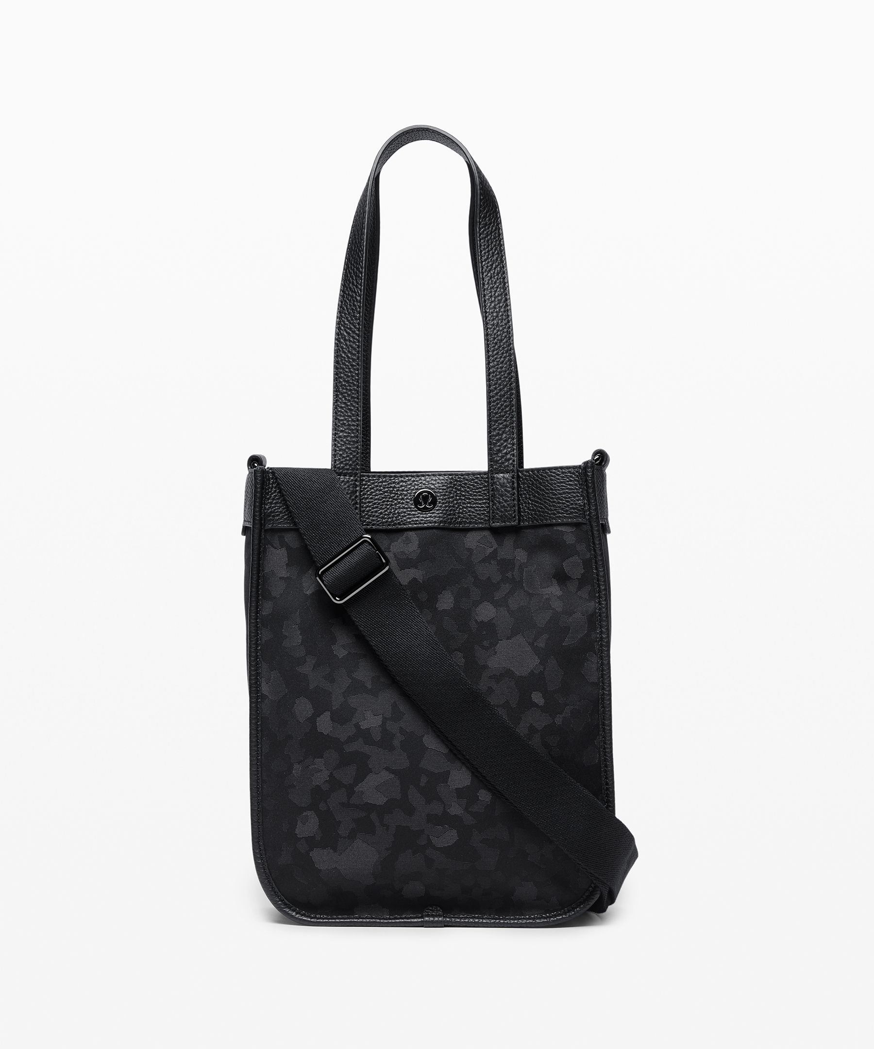 lululemon black tote