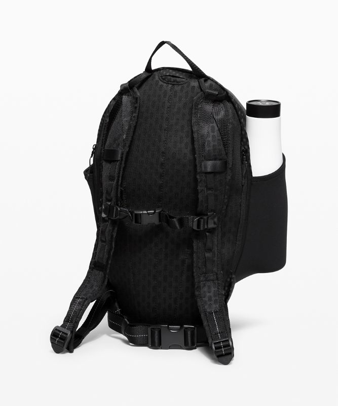 Fast and Free Backpack 13L