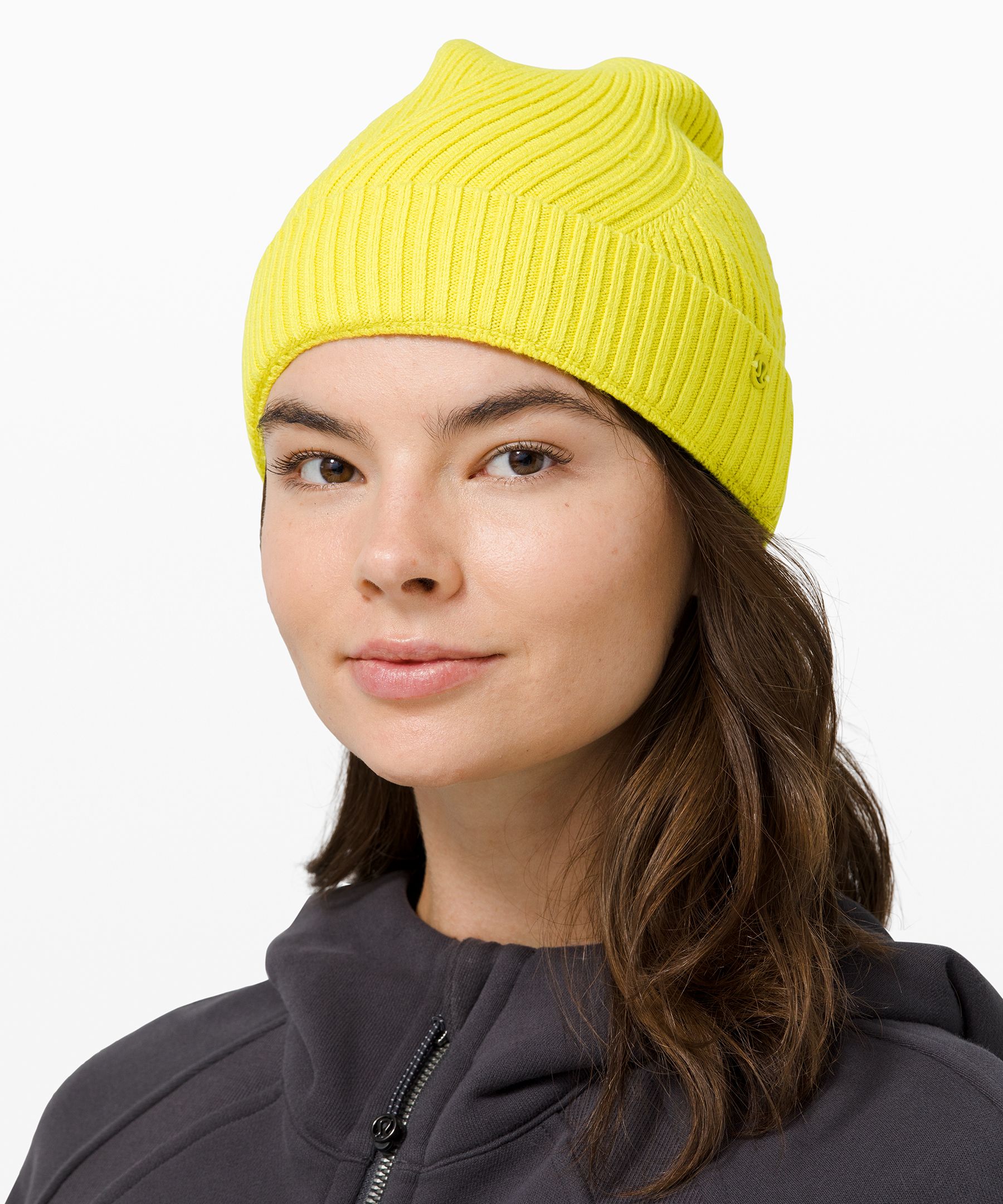 Lululemon twist of hot sale cozy knit beanie