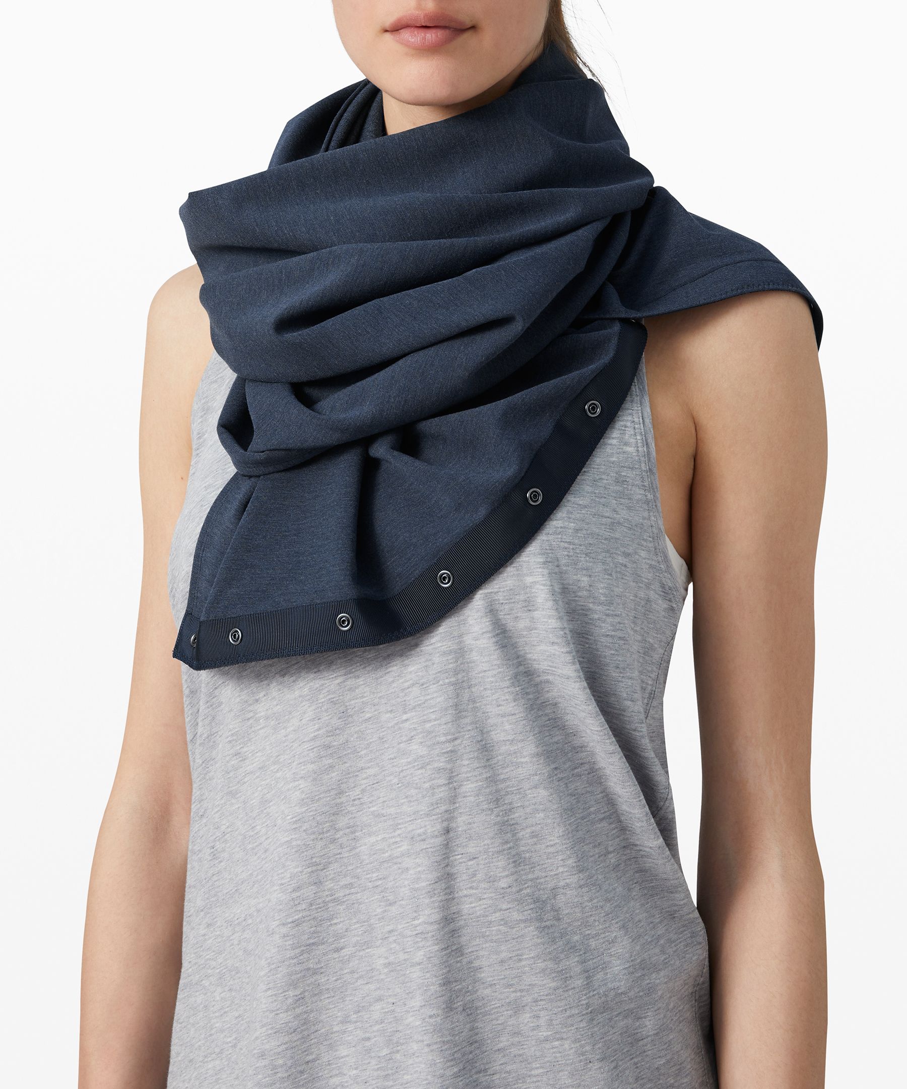 lululemon infinity scarf