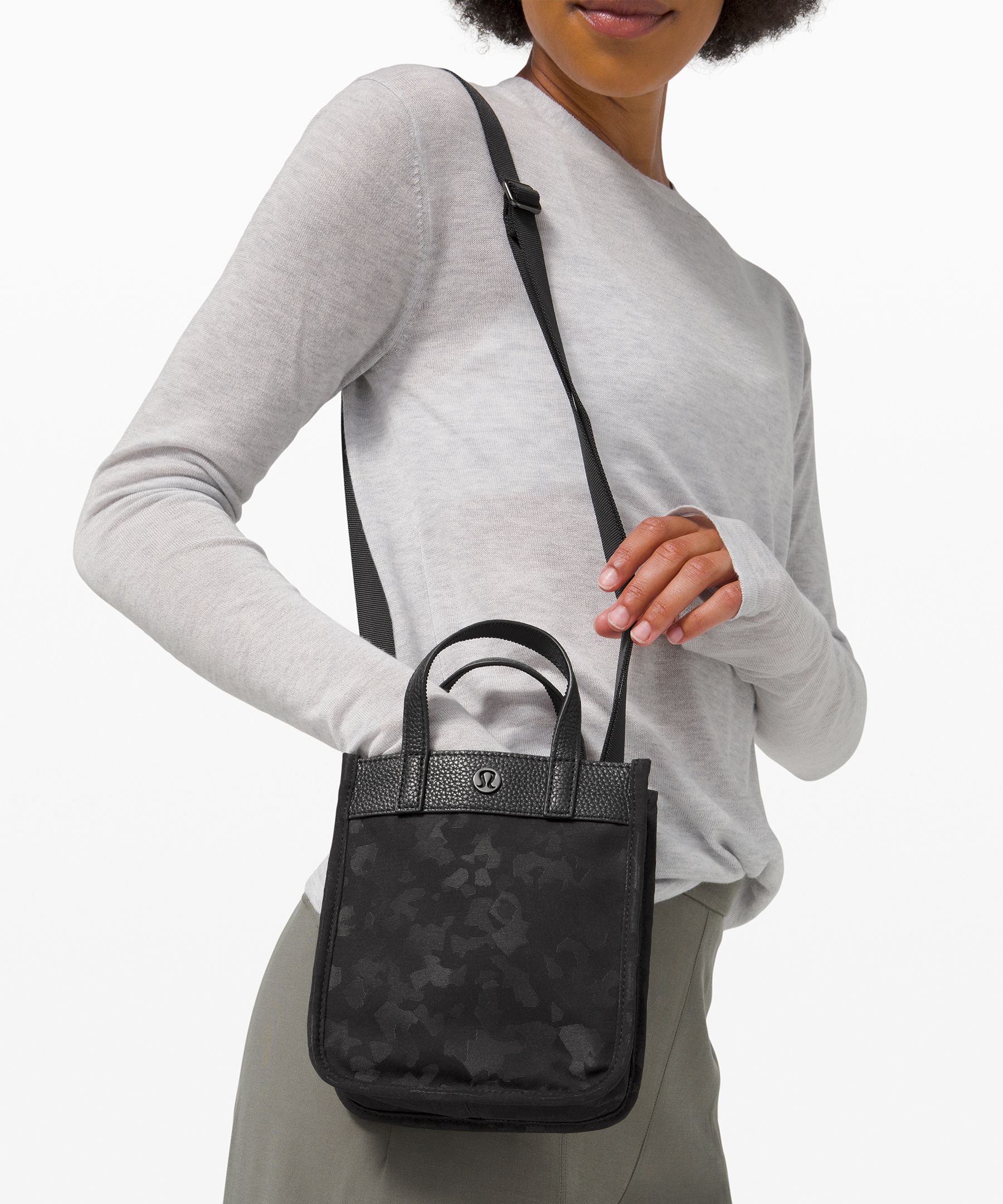 Lululemon now and always tote mini new arrivals