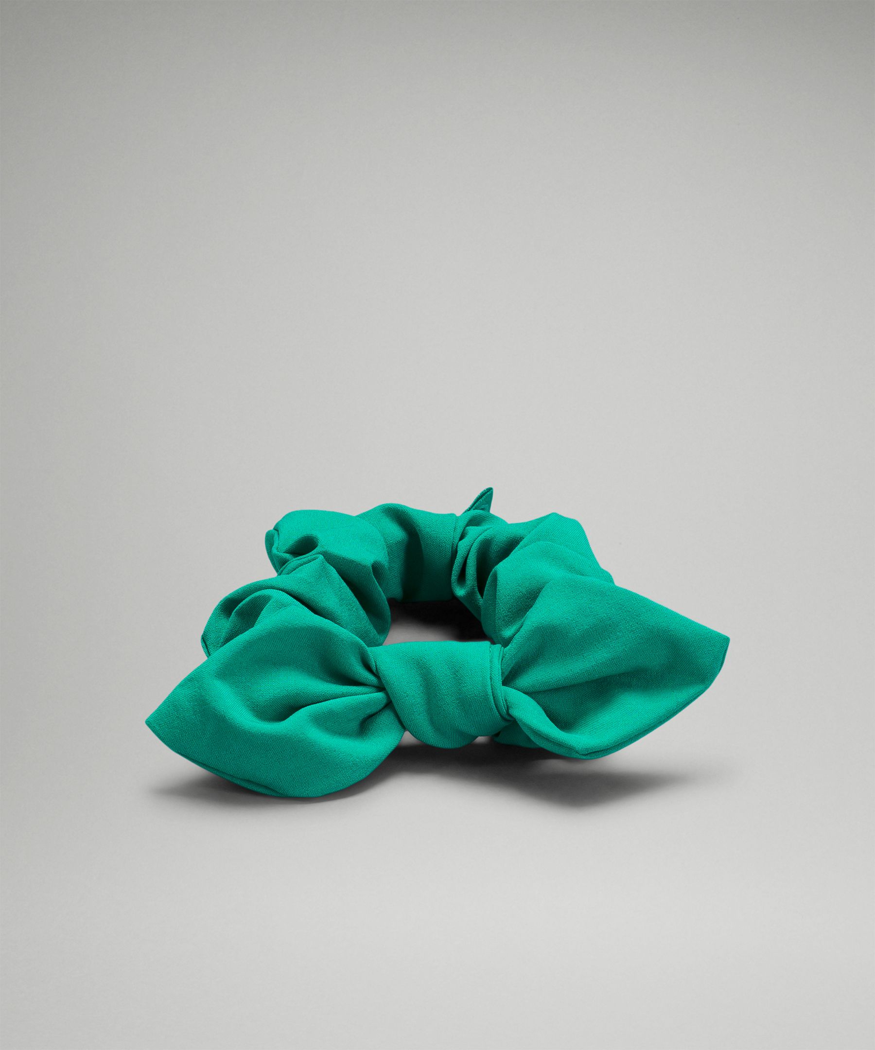 Lululemon Uplifting Scrunchie *bow In Green