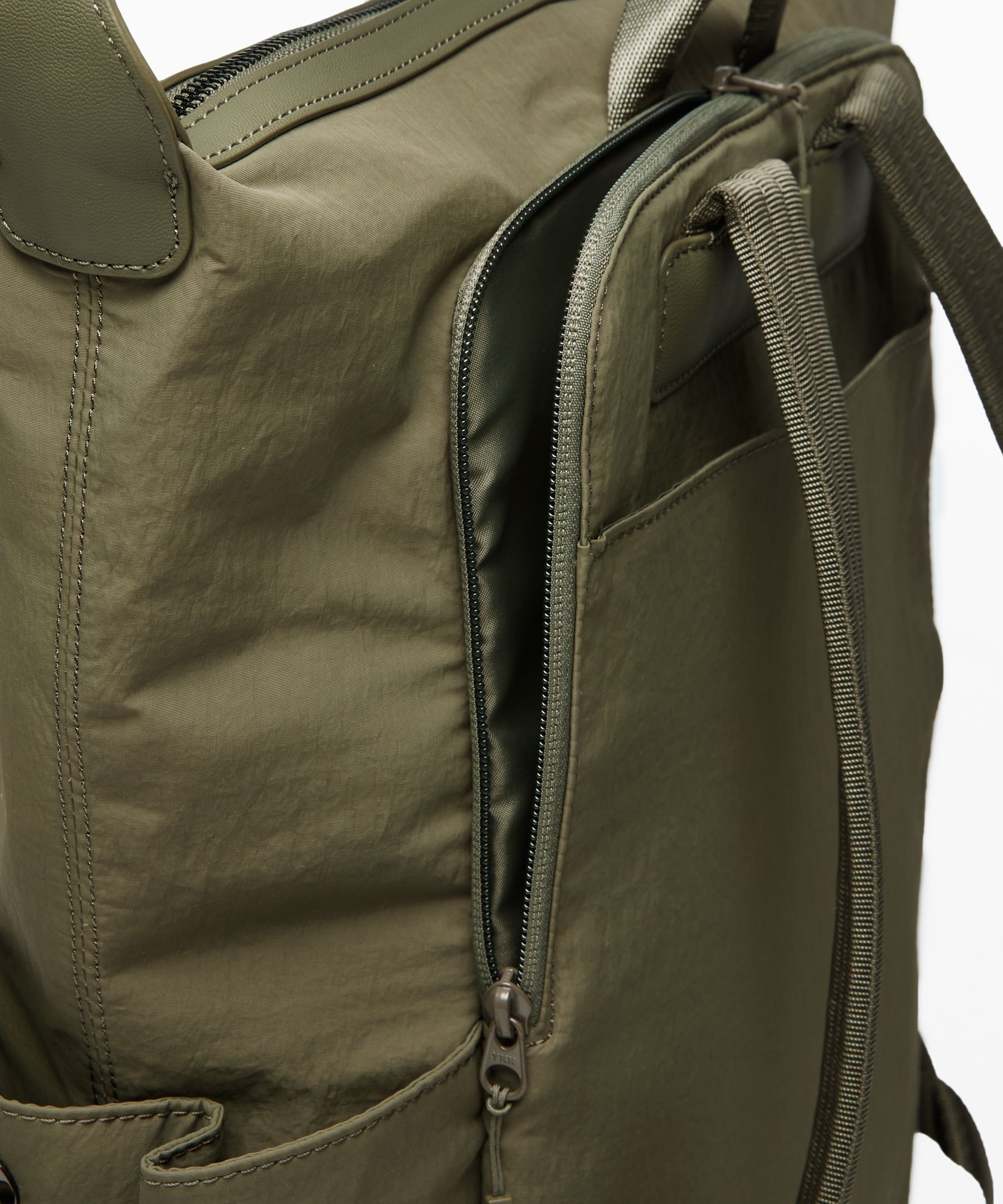 Lululemon On The Move Backpack Dupexant