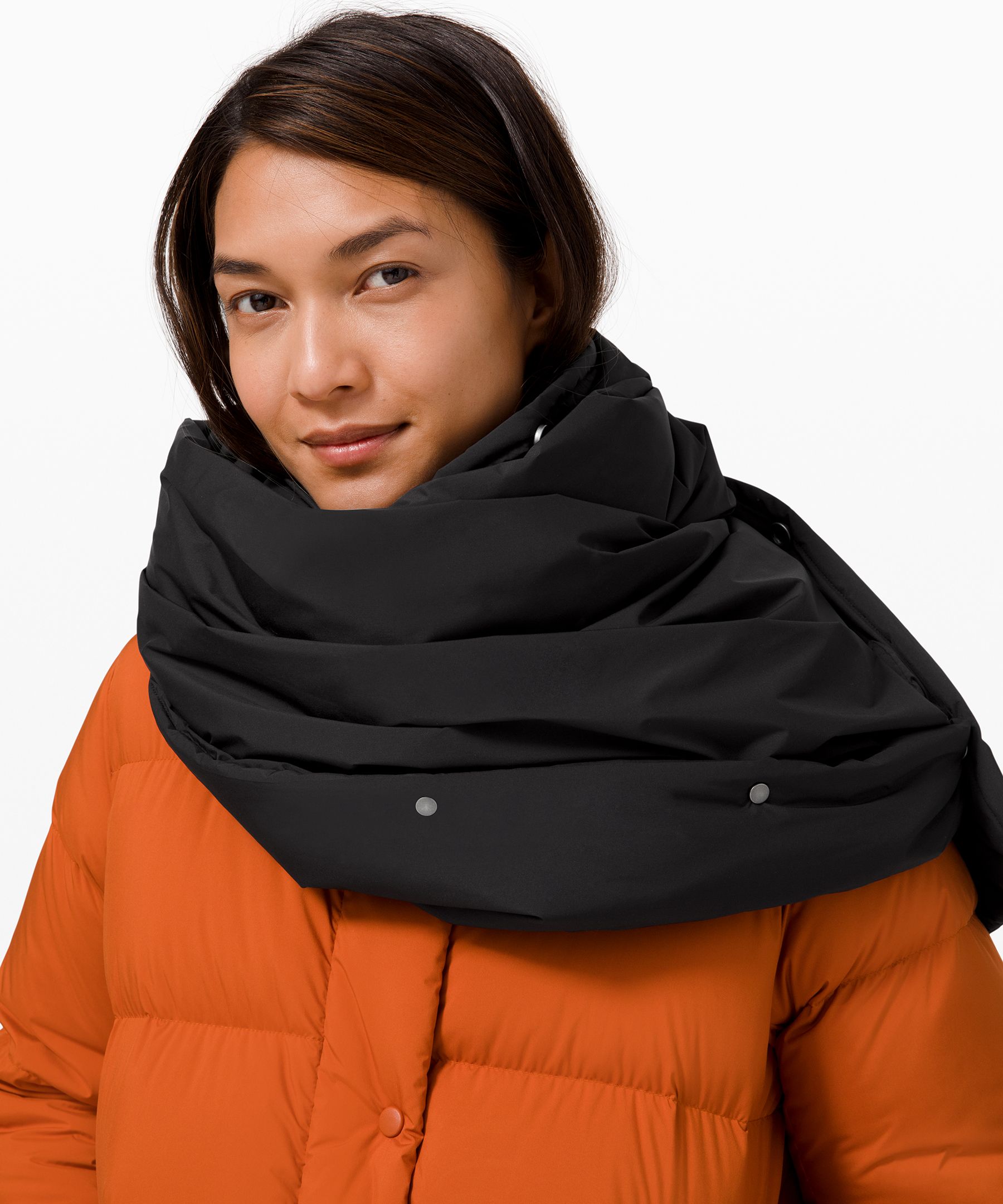 日本未発売 Lululemon ルルレモン Wunder Puff Scarfカジュアル