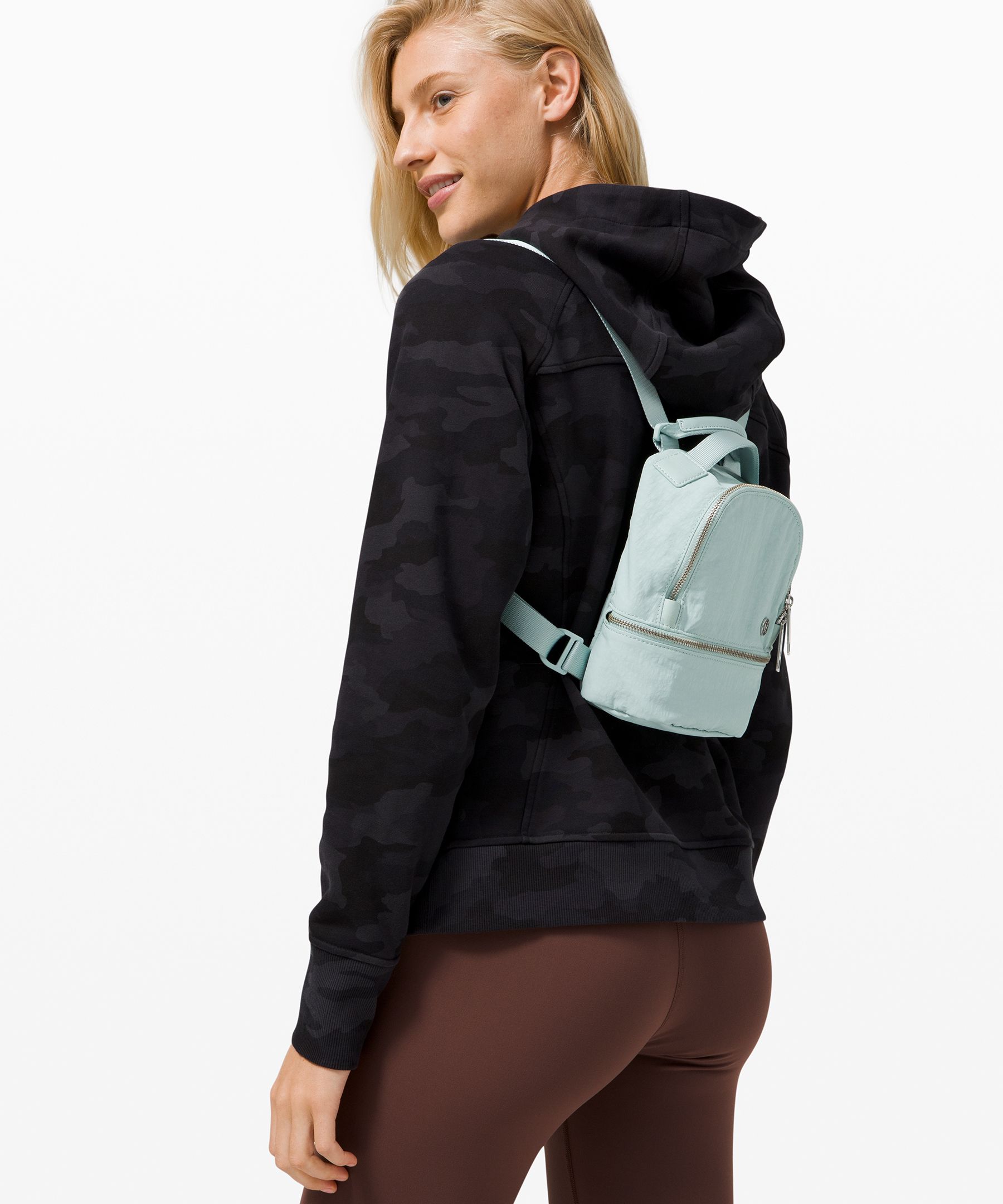 Mini backpack store lululemon