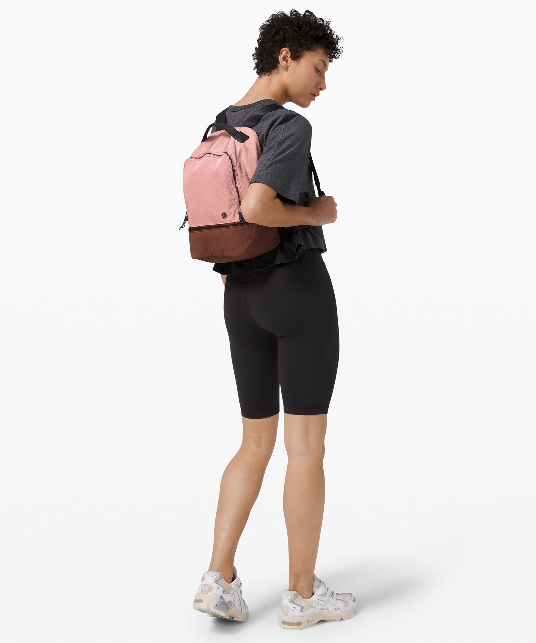 City Adventurer バックパック *ミニ 11L | バッグ | Lululemon JP