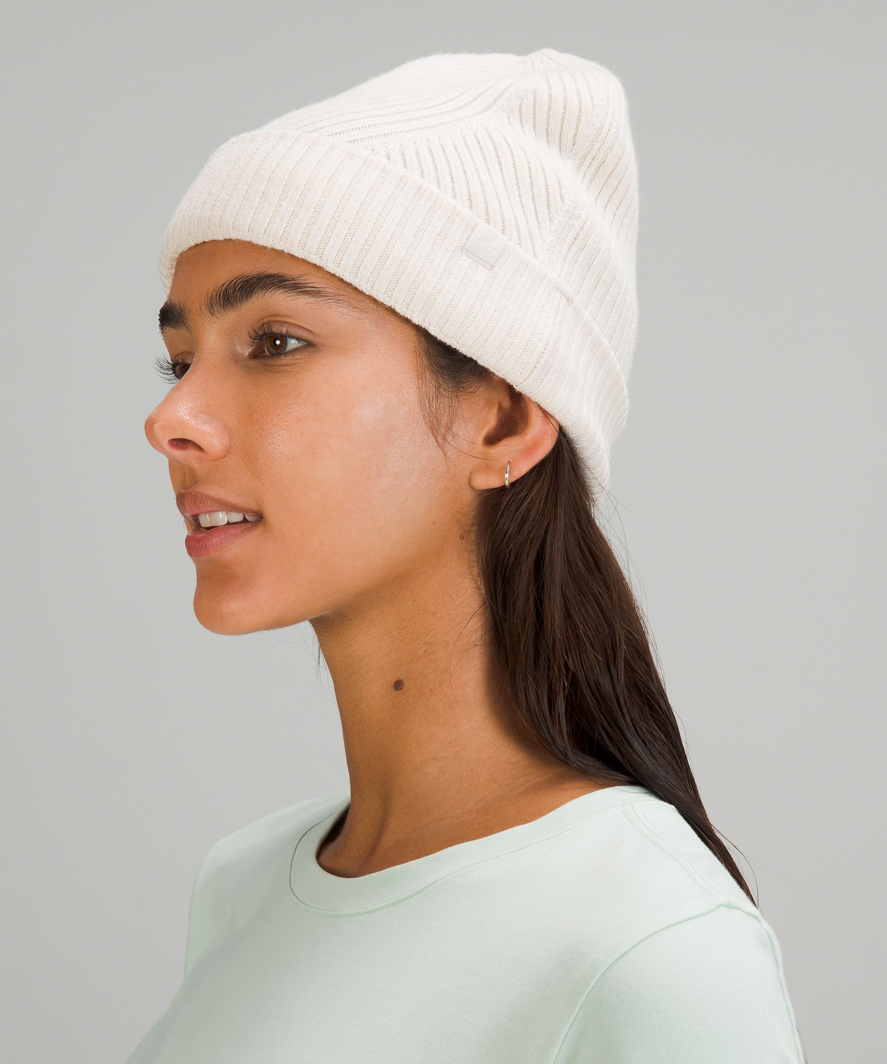 Lululemon twist of store cozy knit beanie