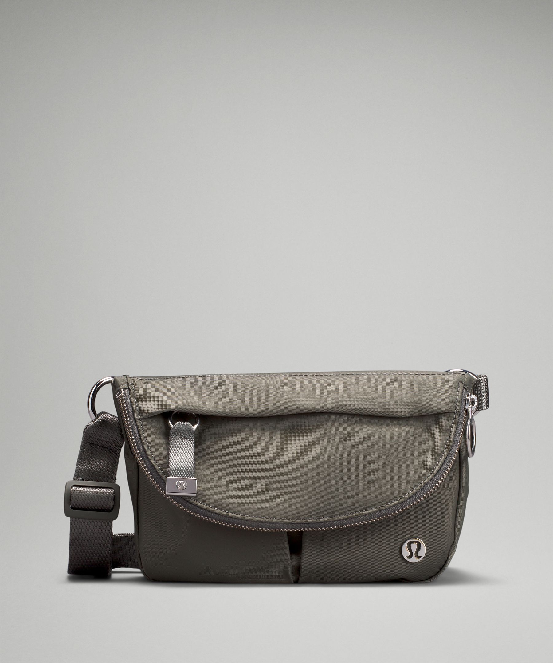 In-store WMTM Find: Micro Festival Bag in Medium Forest 😍 : r/lululemon