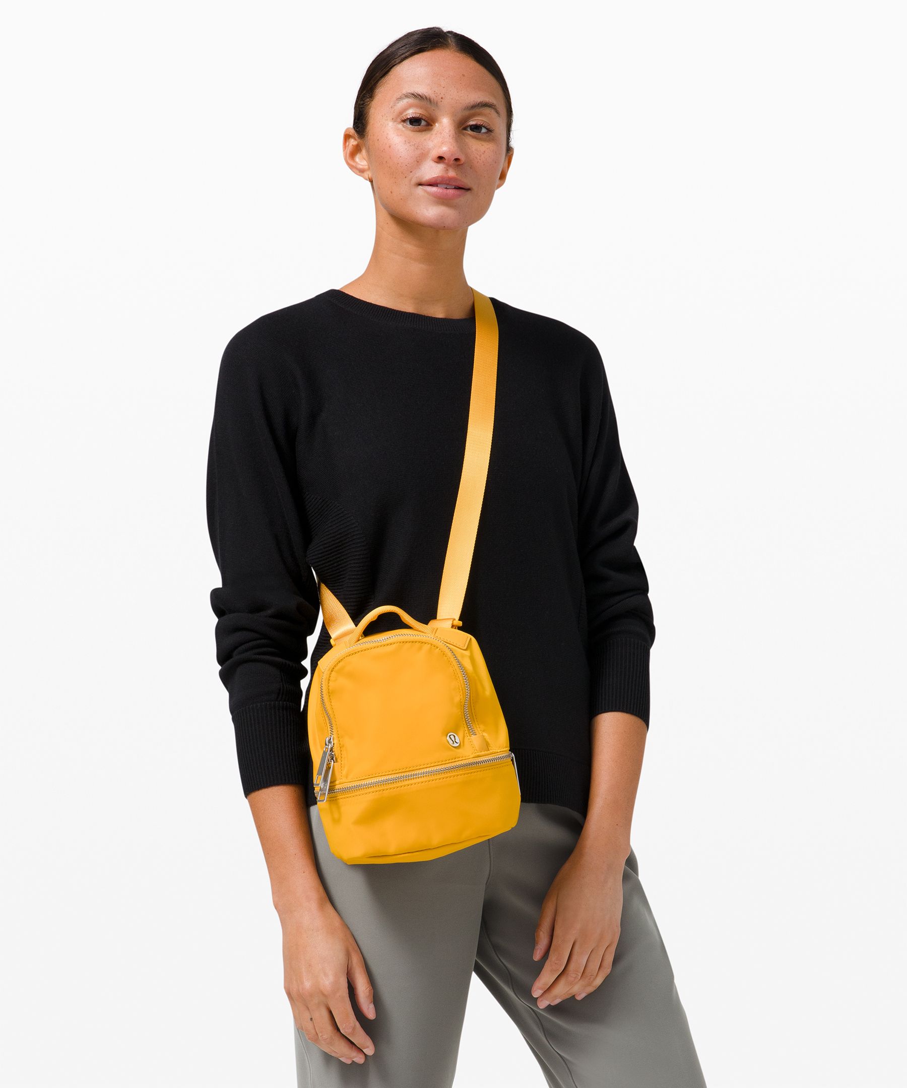 lululemon city adventurer shoulder bag