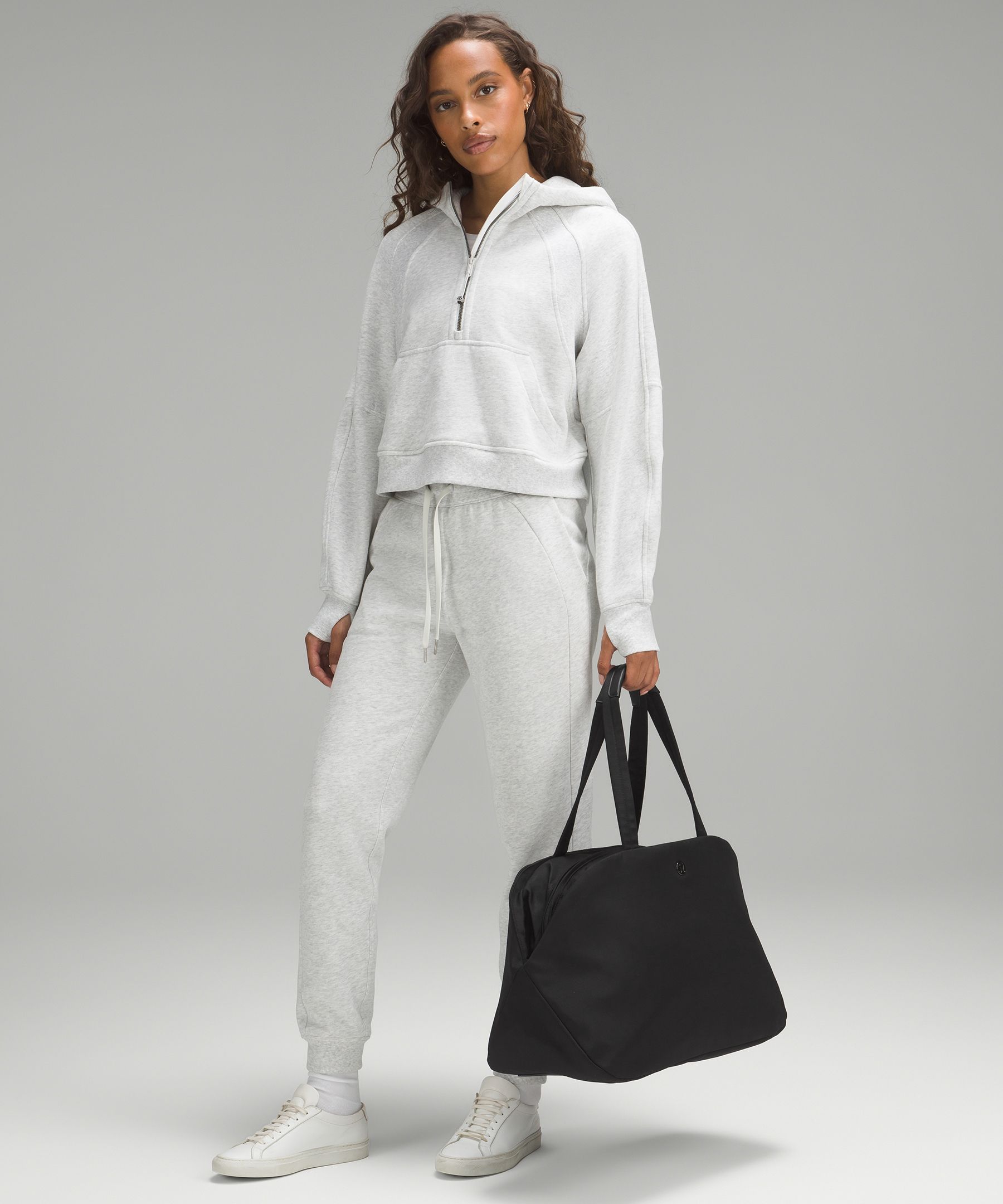 Lululemon's It Girl Bag Just Got Even Better