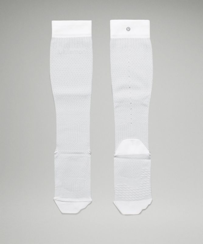 Chaussettes de compression de course hauteur genoux MicroPillow pour femmes *Rembourrage léger