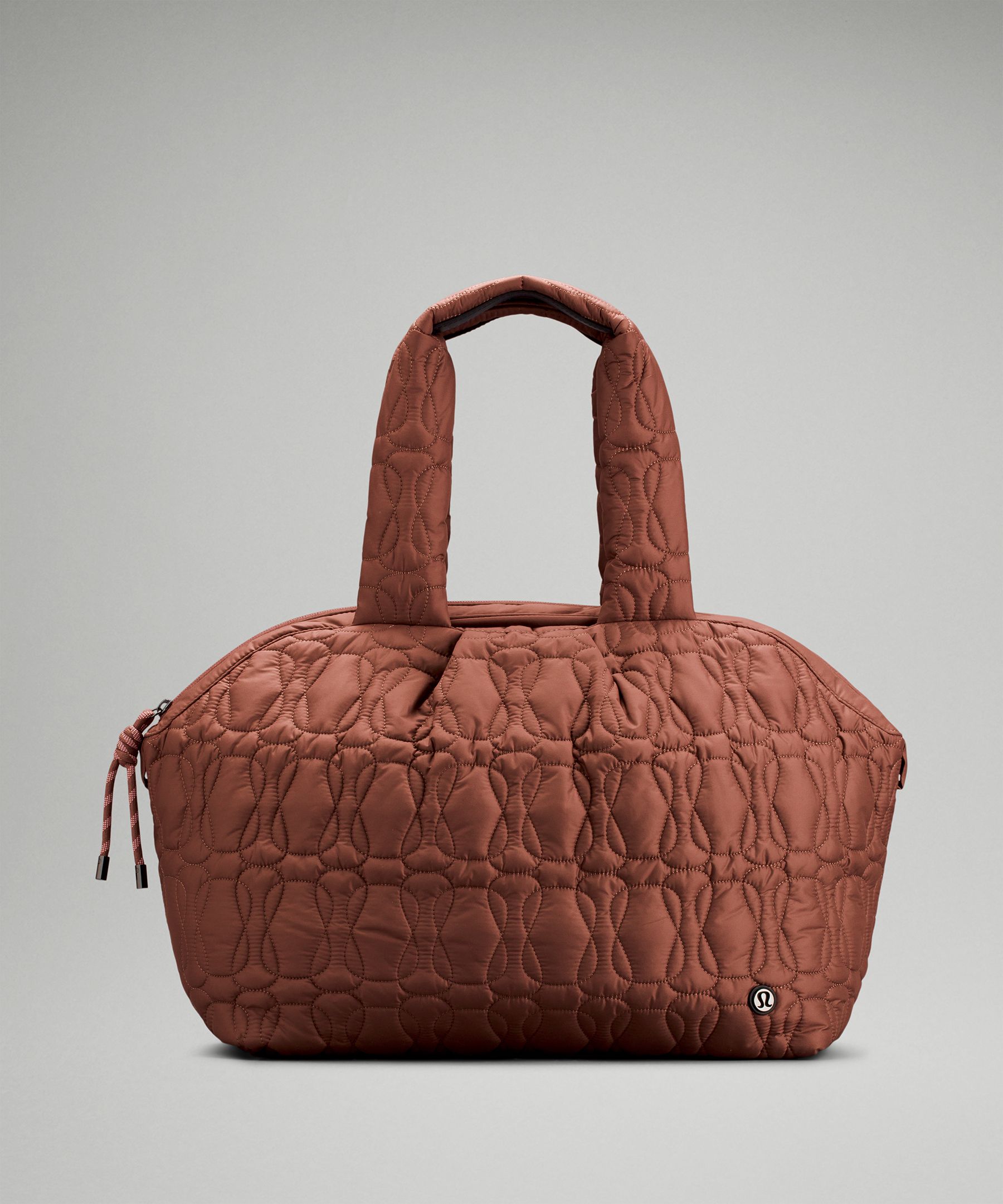 Quilted Embrace Tote Bag 20L