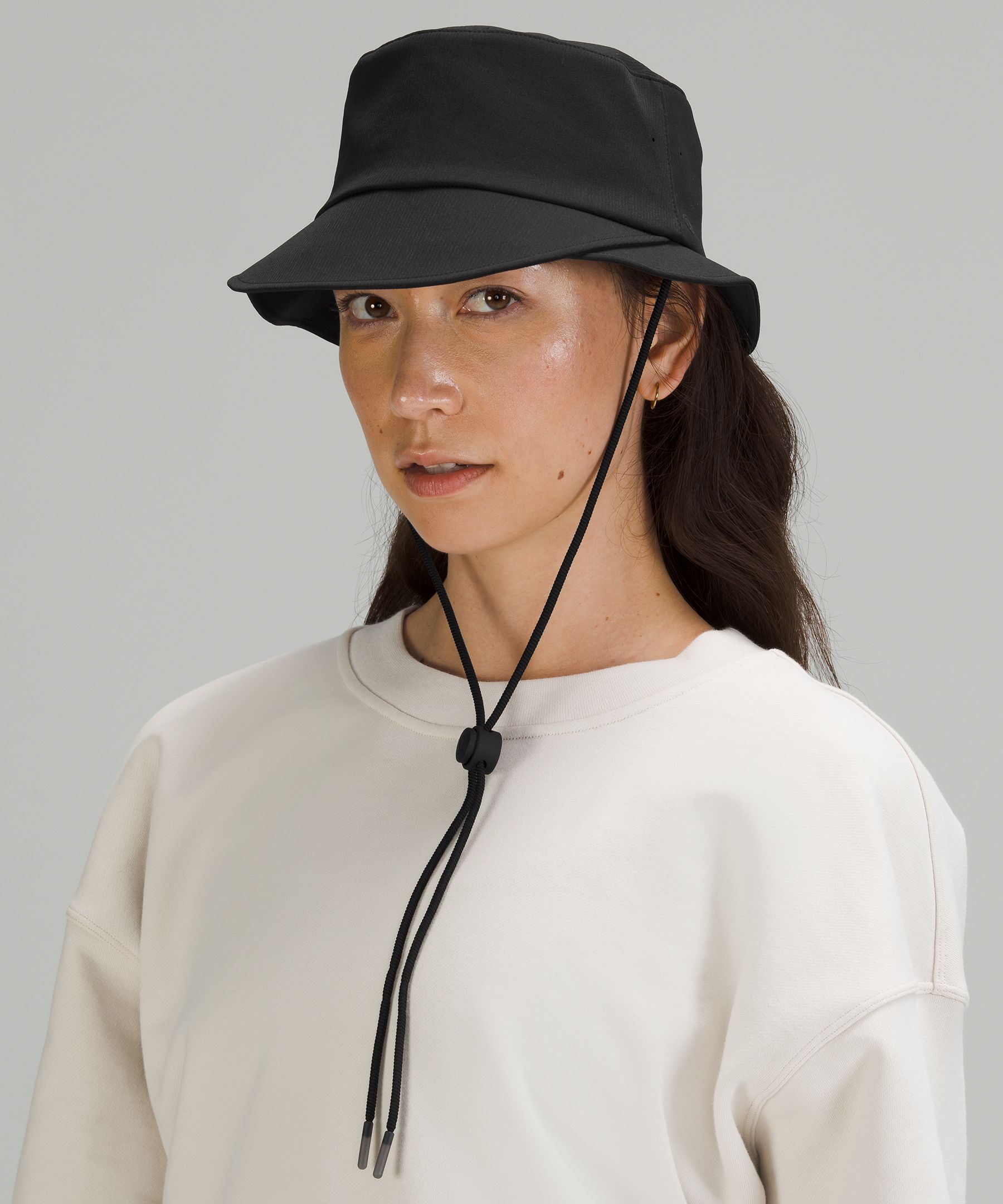 Women's Wide-Brim Bucket Hat with Strap