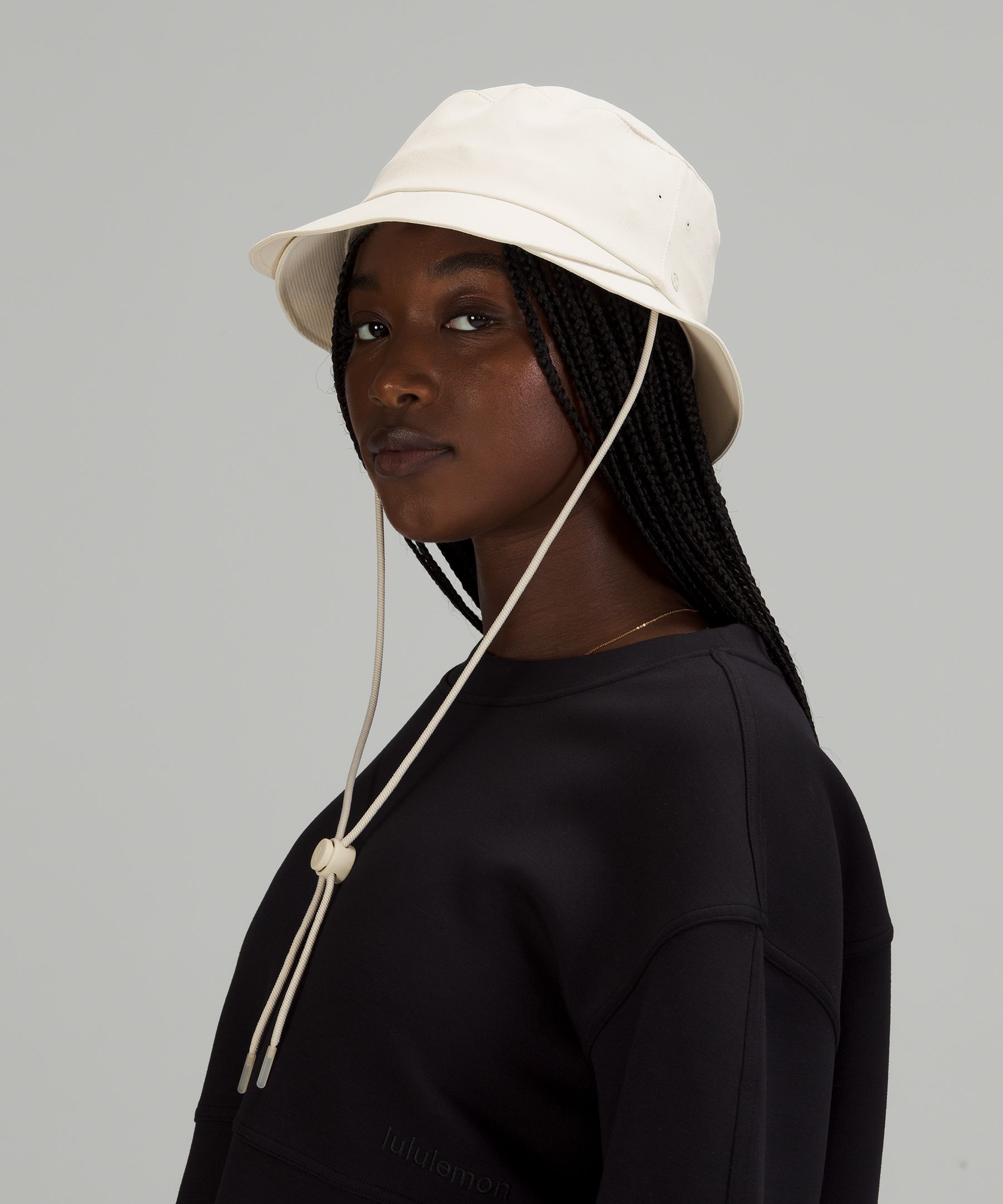 Women's Wide-Brim Bucket Hat with Strap