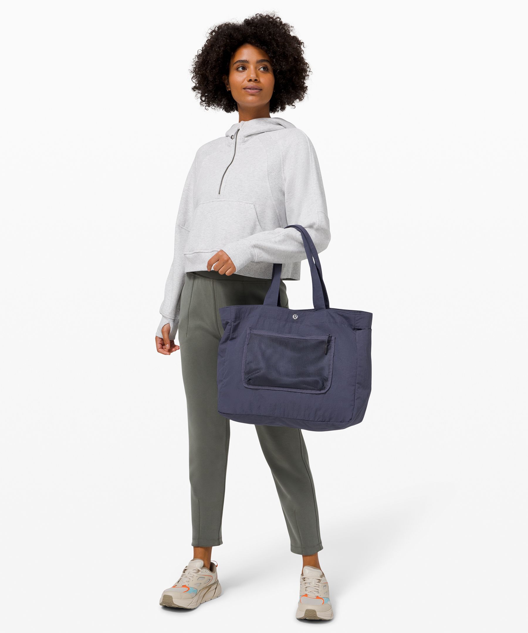 Pack the pocket tote new arrivals