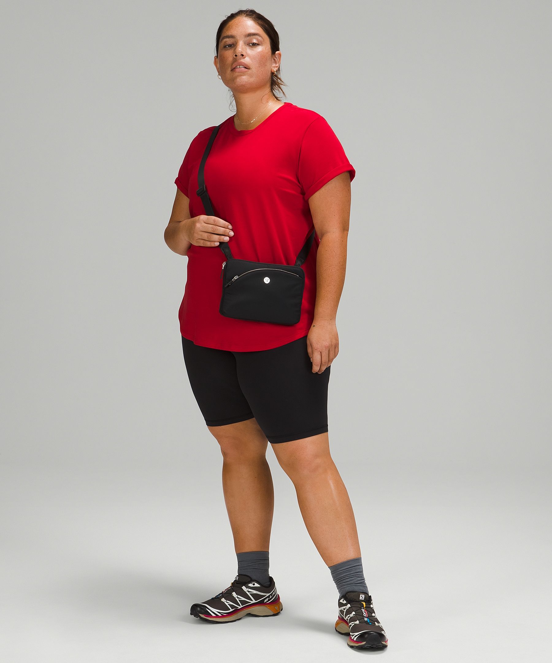 Lululemon Curved Lines Crossbody Bag. 2