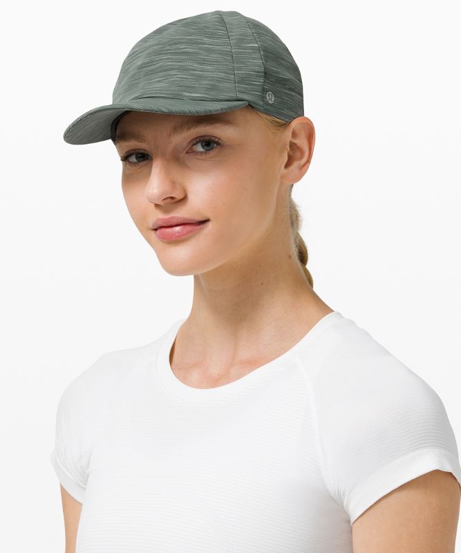 Women's License to Train Hat *SurroundStretch