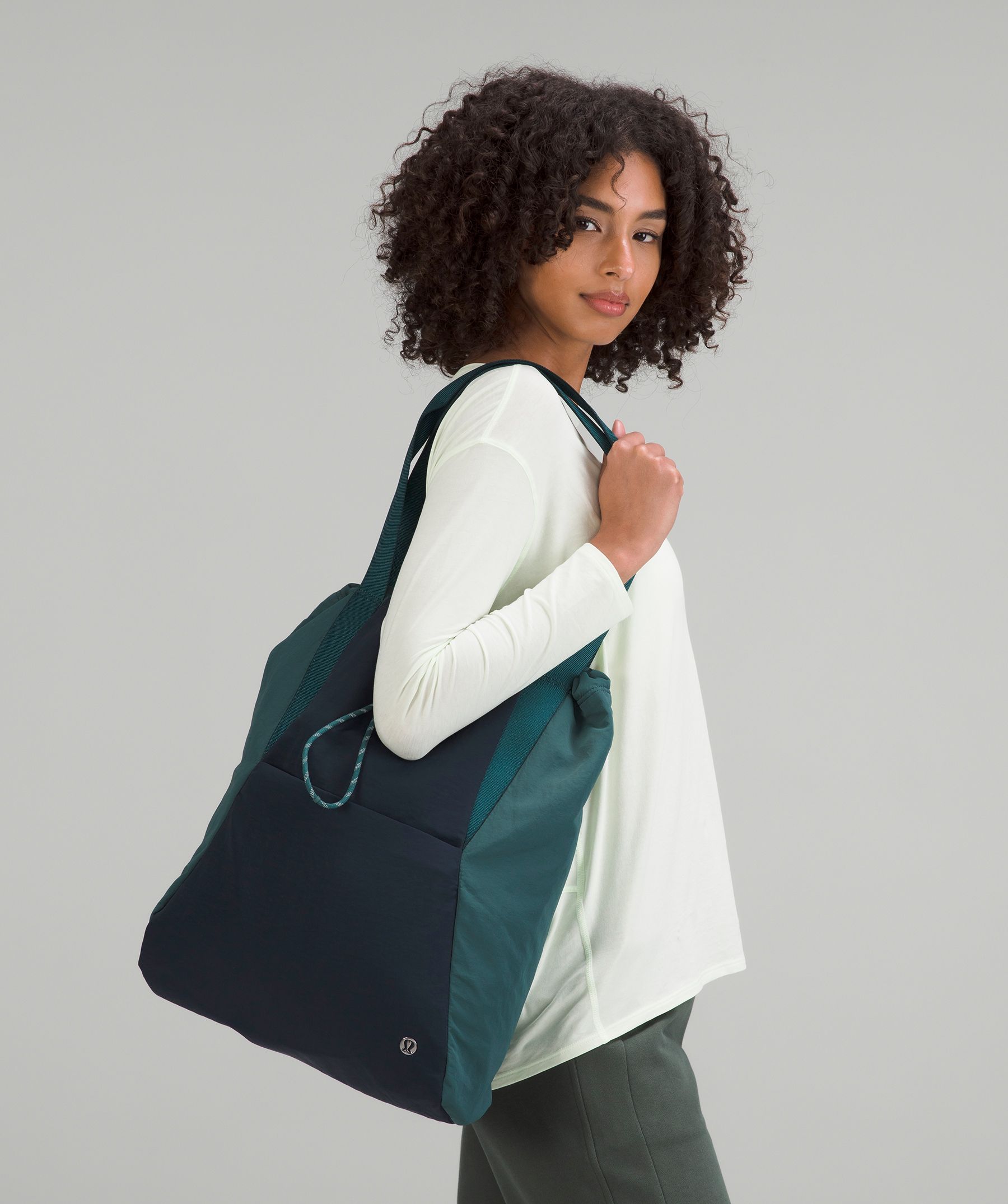 Dual Function Backpack to Tote Bag 18L, Bags