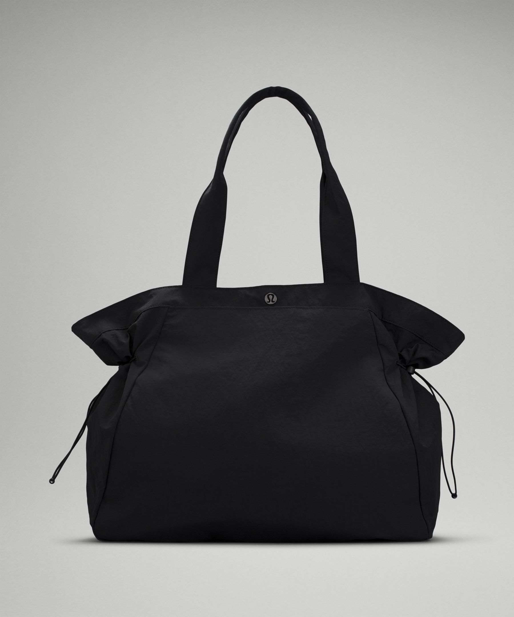 Lululemon Side-cinch Shopper Bag 18l In Black