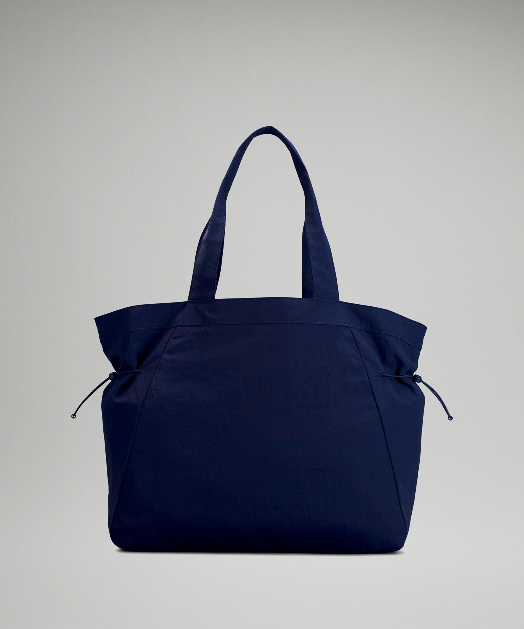 Lululemon Side-Cinch Shopper Bag 18L. 3