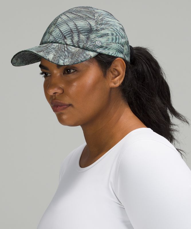 Women's Fast and Free Run Hat