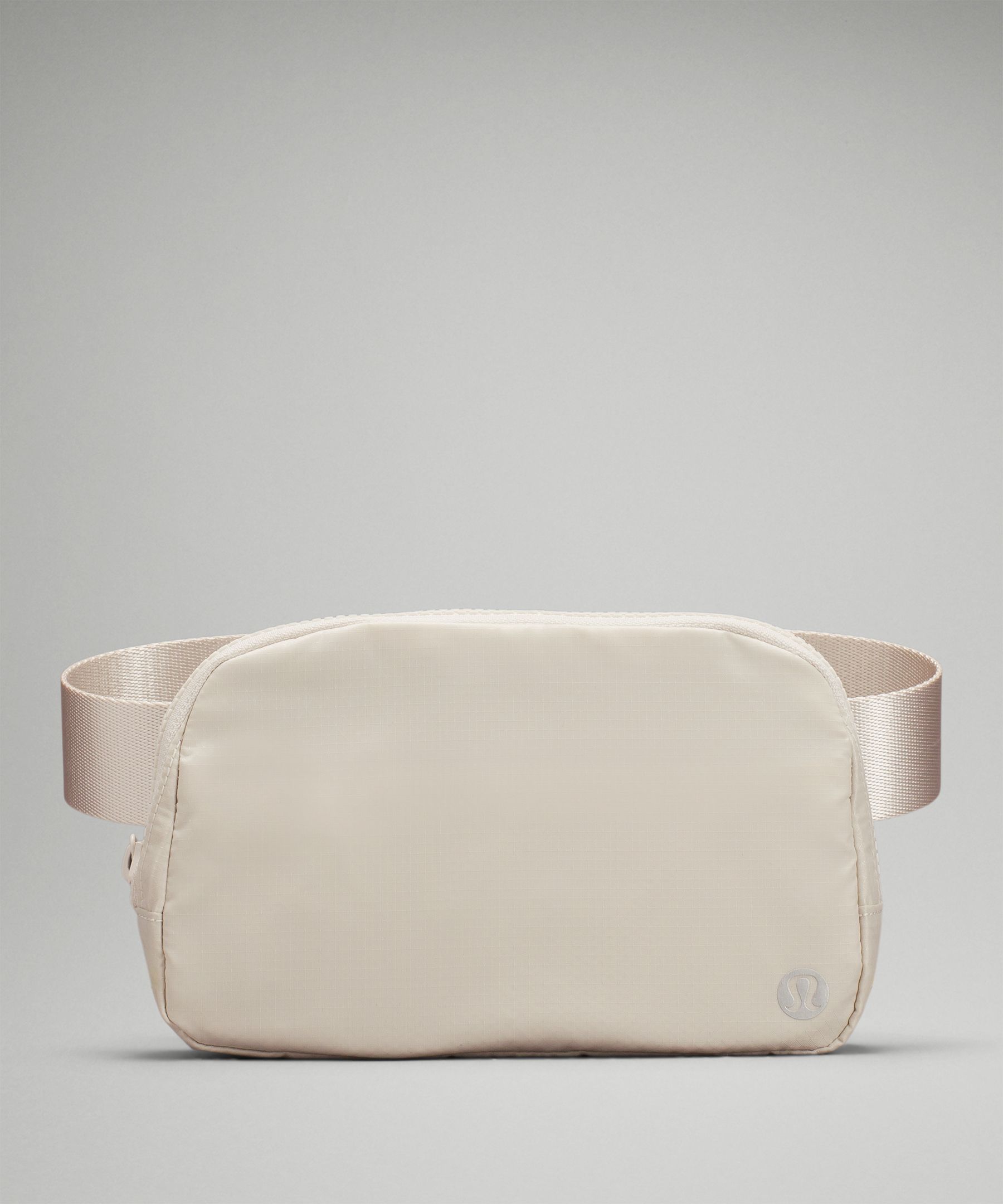 White lululemon bag new arrivals