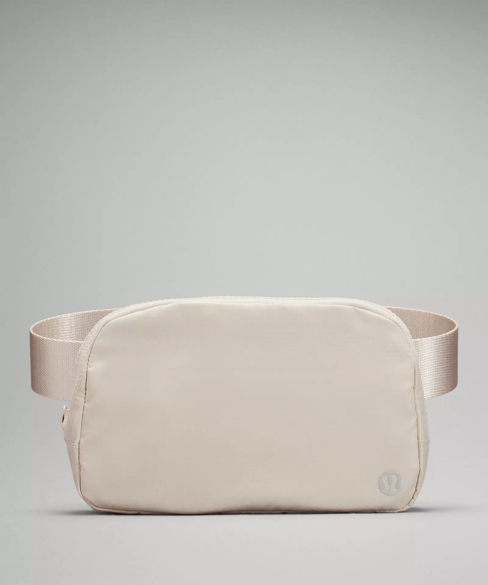My New Obsession with Belt Bags + A Few Other Gift Ideas from lululemon •  BrightonTheDay