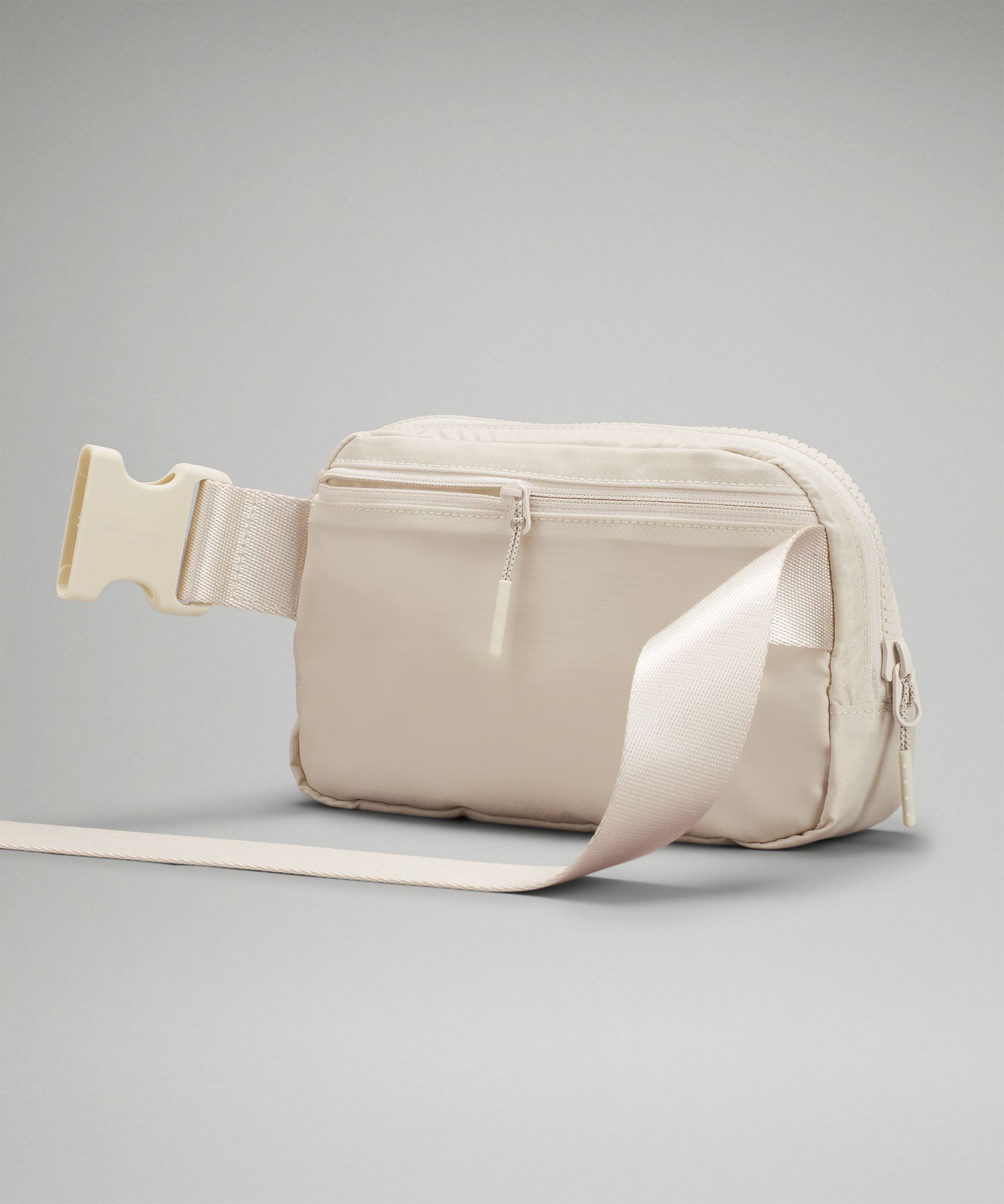 Lululemon Everywhere Belt Bag bundle /3 bags/ White Opal, silver drop