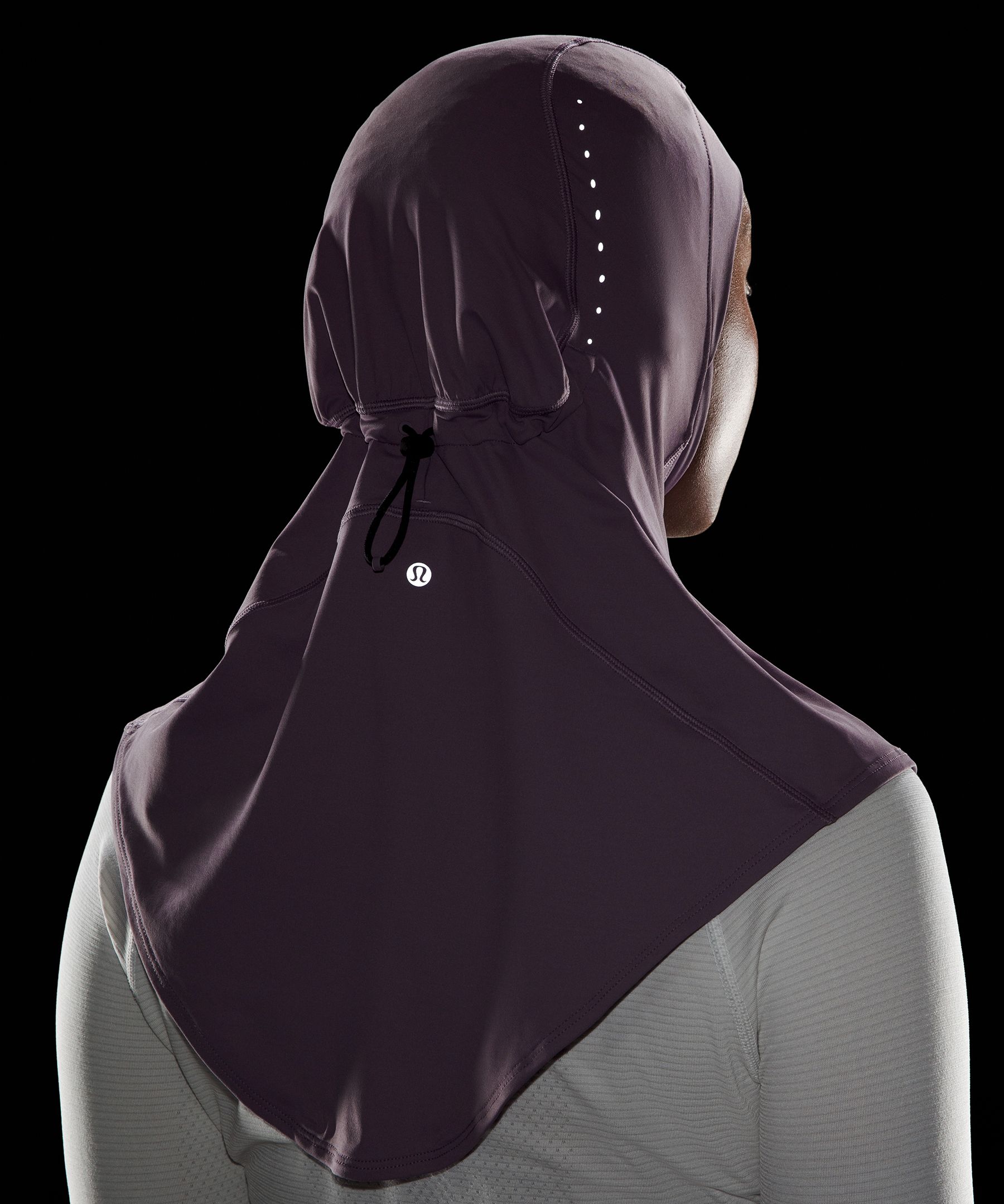 Brand New Olloum Performance Scarf / Hijab / Tudung / Sportwear / Tudung  Instant/ Muslimah - Mini in Cinnamon, Women's Fashion, Muslimah Fashion,  Hijabs on Carousell