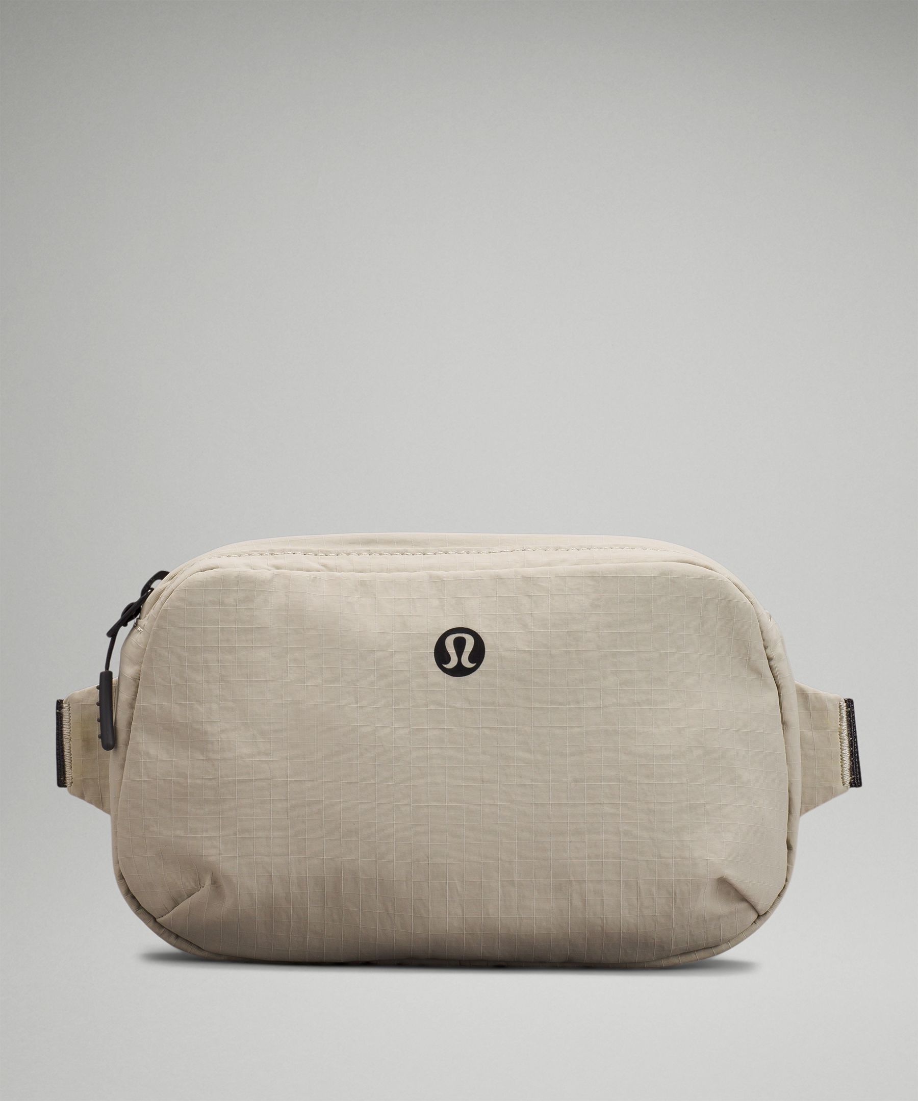 Pack and Go マルチウェアバッグ 7L | バッグ | Lululemon JP