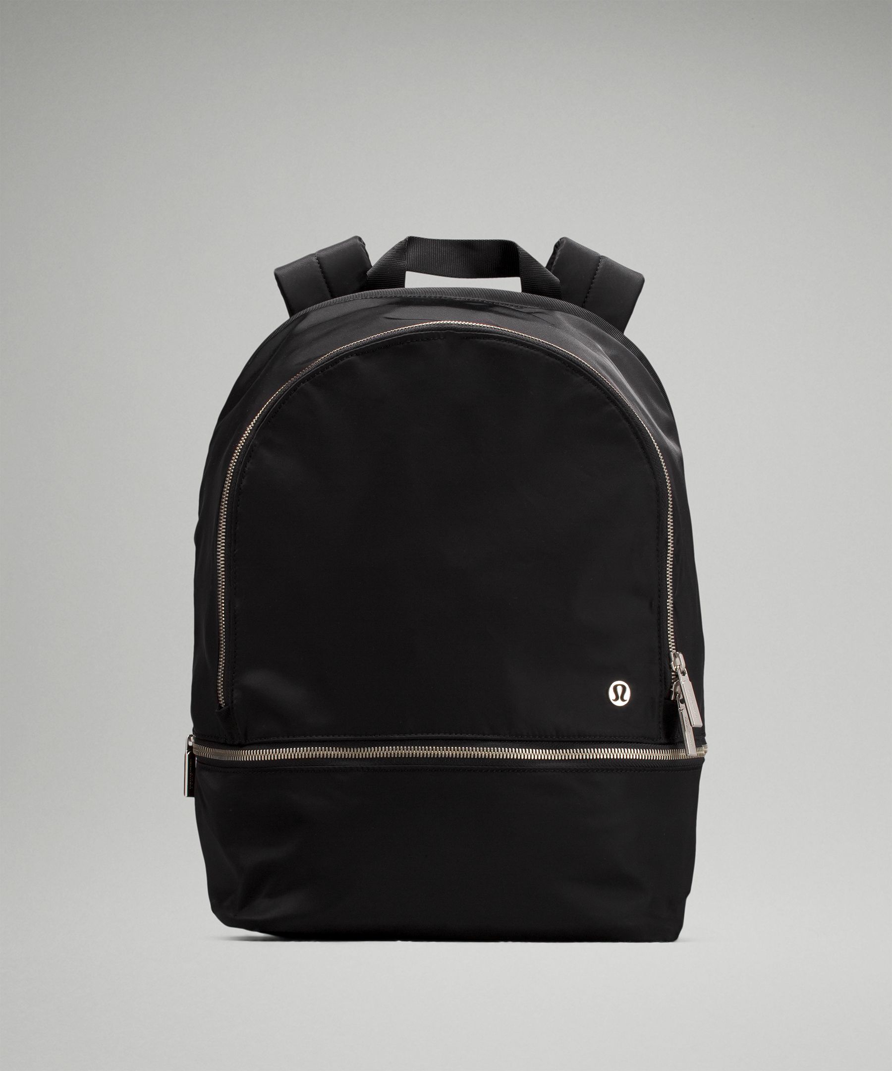 リュック/バックパックlululemon city adventurer backpack リュック 