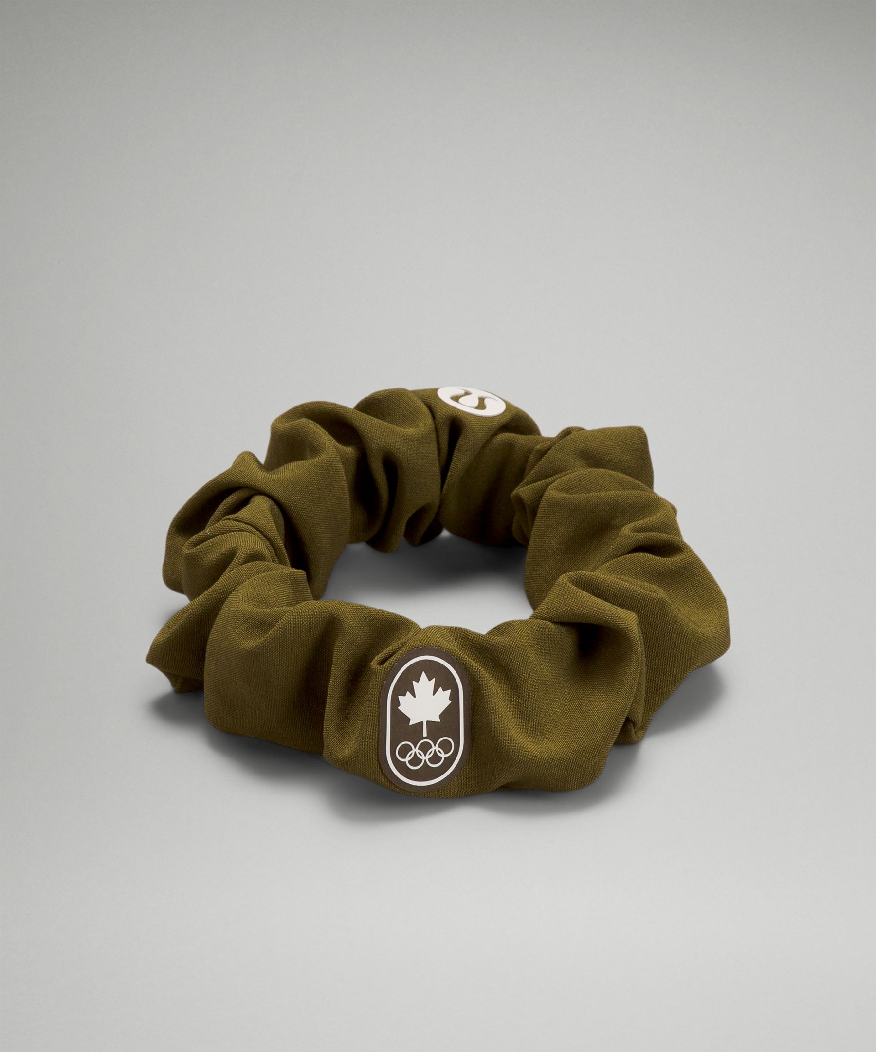 Lululemon Team Canada Uplifting Scrunchie Coc Logo