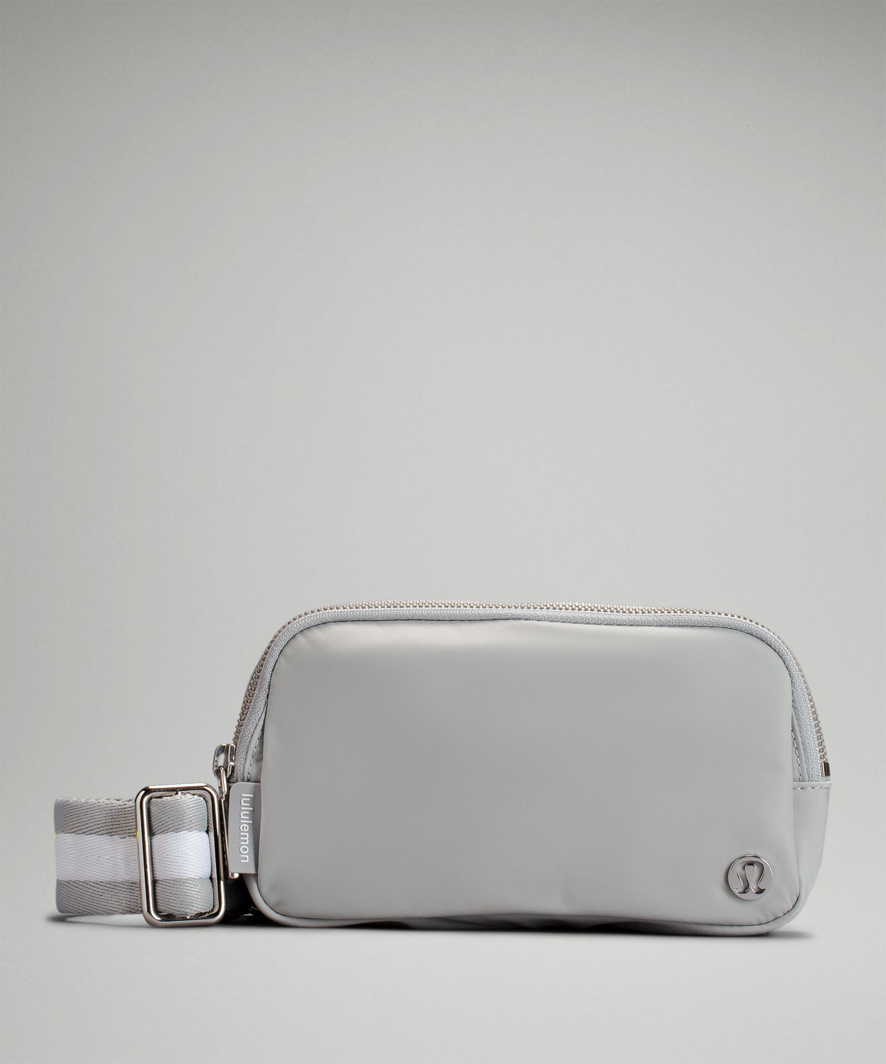 everywhere crossbody bag lululemon