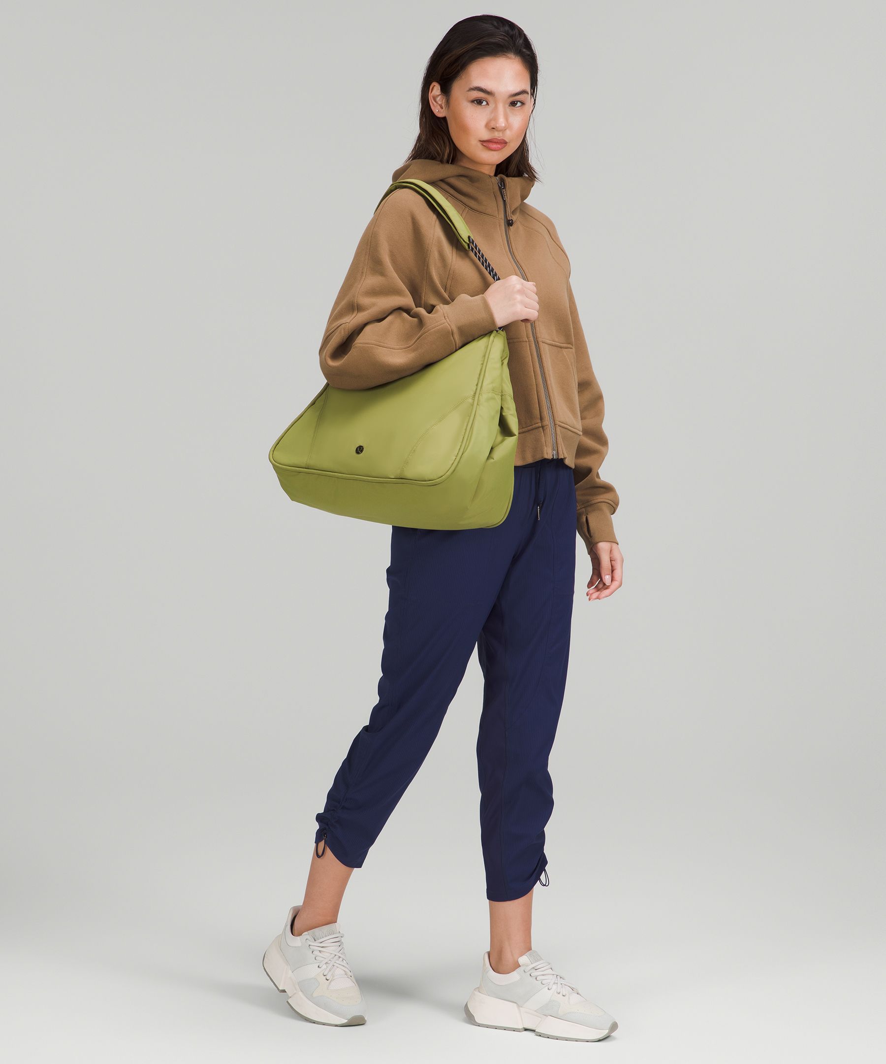 Lululemon Snap Tote Review 2020