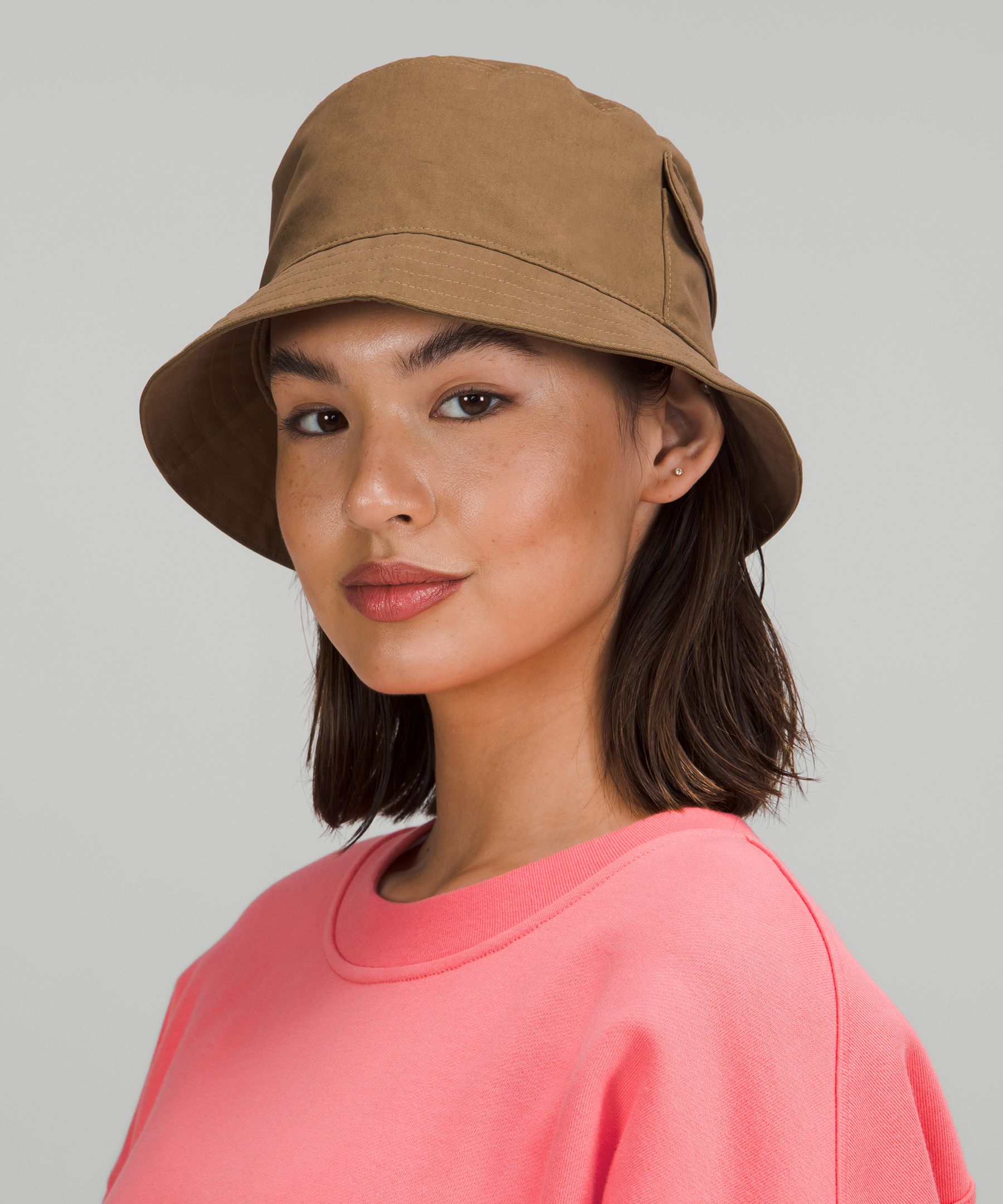 Lululemon store bucket hat